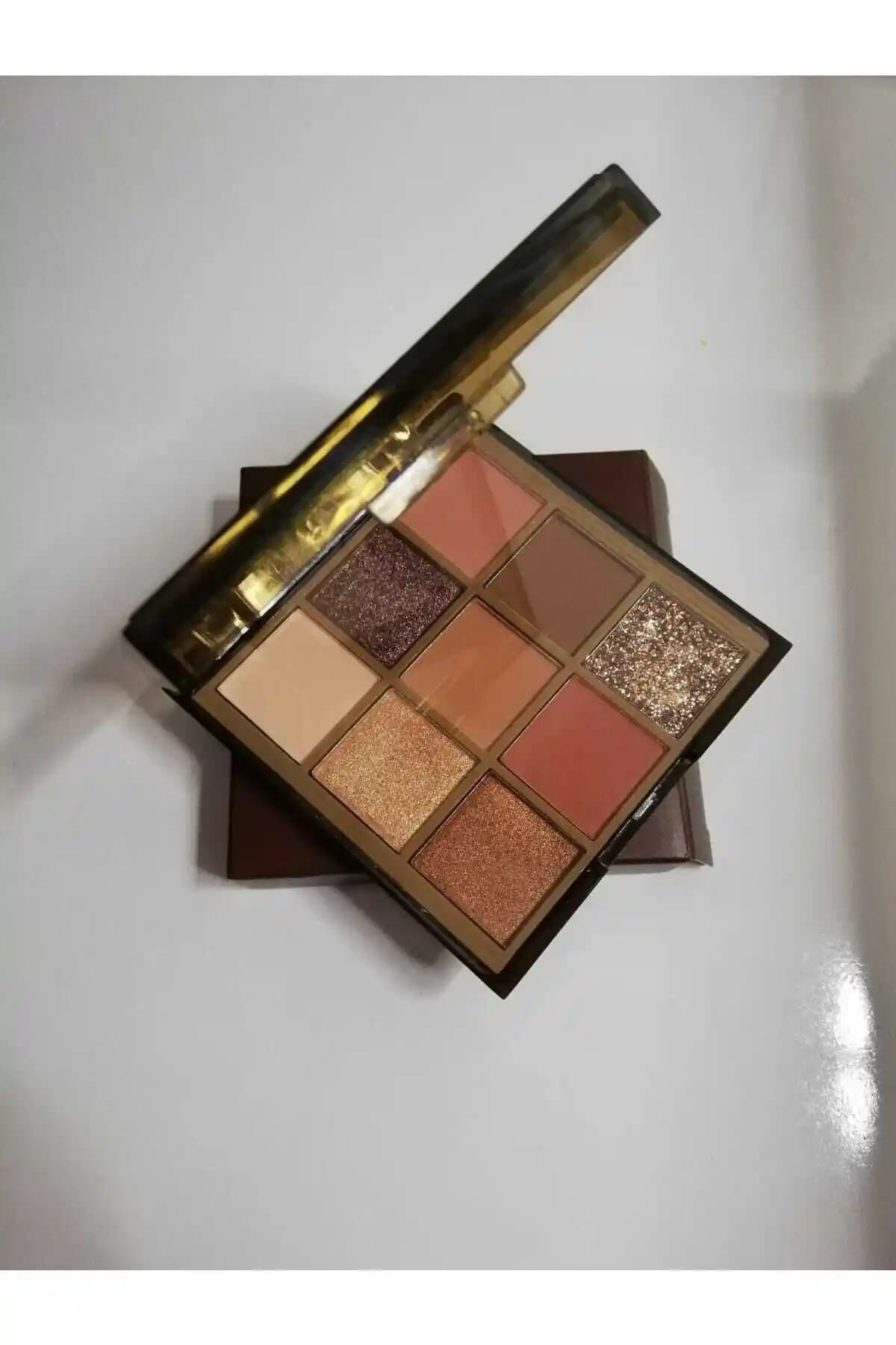 Farmasi Oasis Koleksiyonu 9'lu Far Paleti ile Göz Makyajında Yeni Bir Dönem Başlıyor