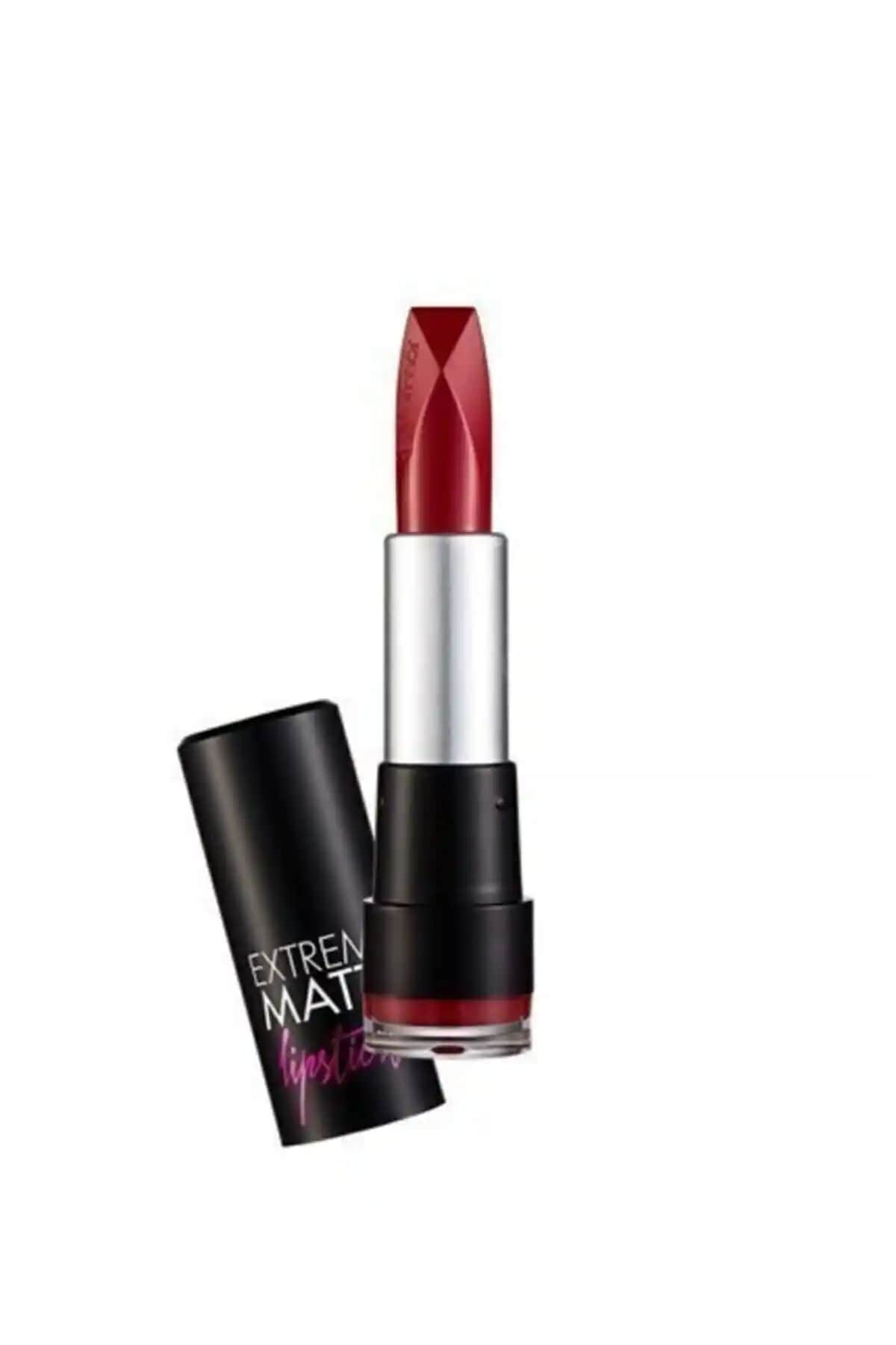 Flormar Extreme Matte Lipstick ve Carmen Dress Ruj Karşılaştırması