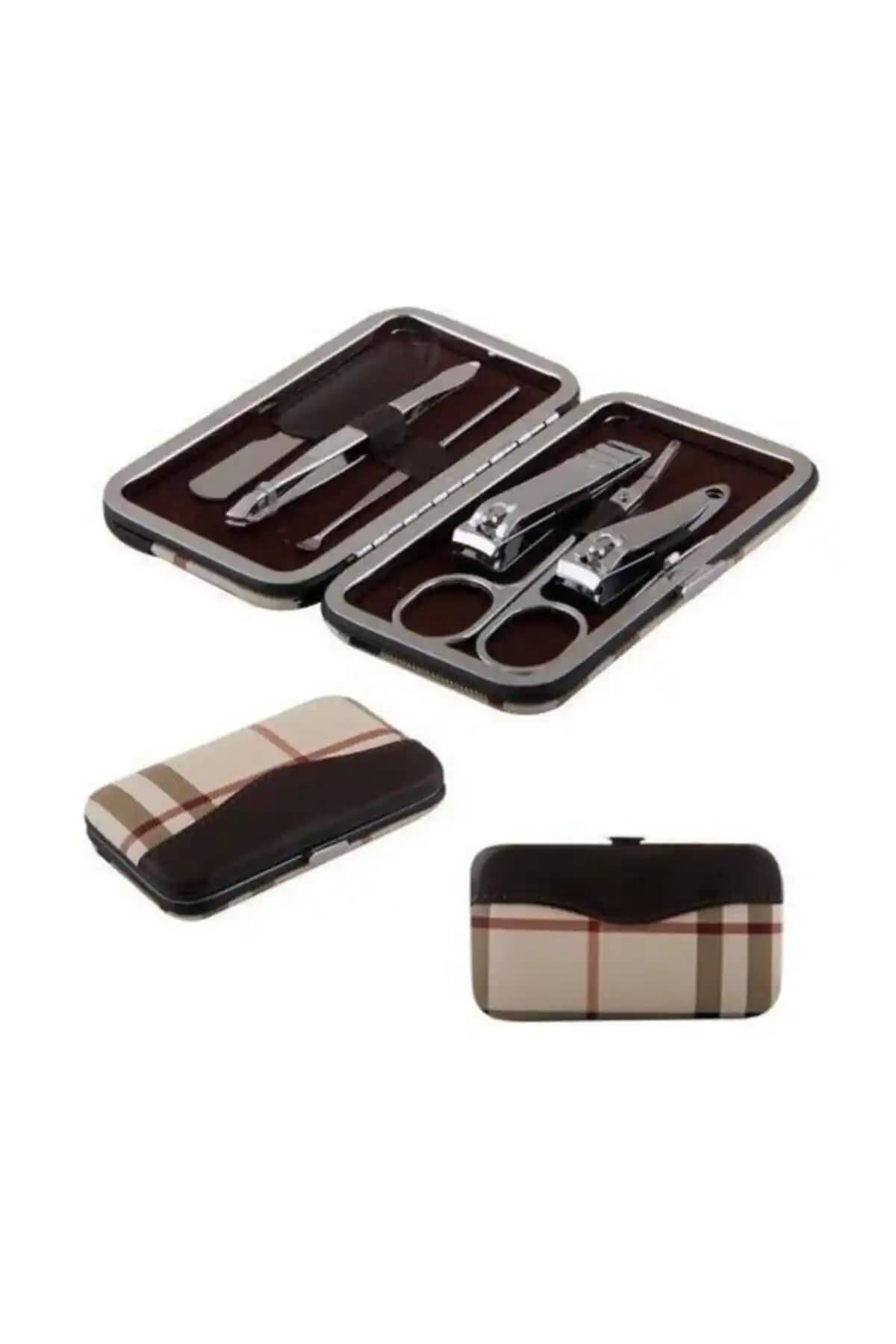 İzla ve Mujgan Deri Çantalı Manikür Setleri Karşılaştırması ve Kullanıcı Yorumları