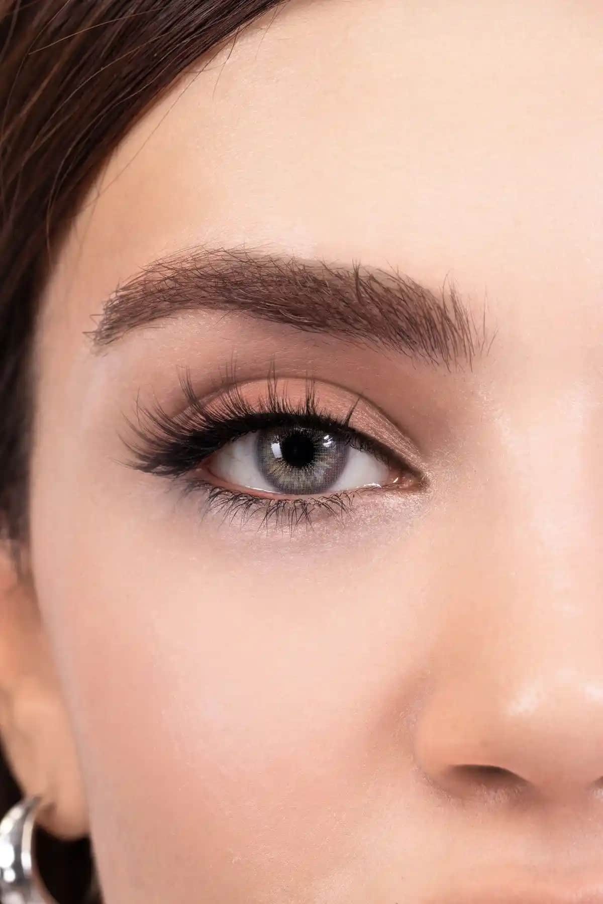 Kendinyaphobi Doğal Takma Kirpik: Kolay Uygulama ve Doğal Görünüm Sağlayan Ürün