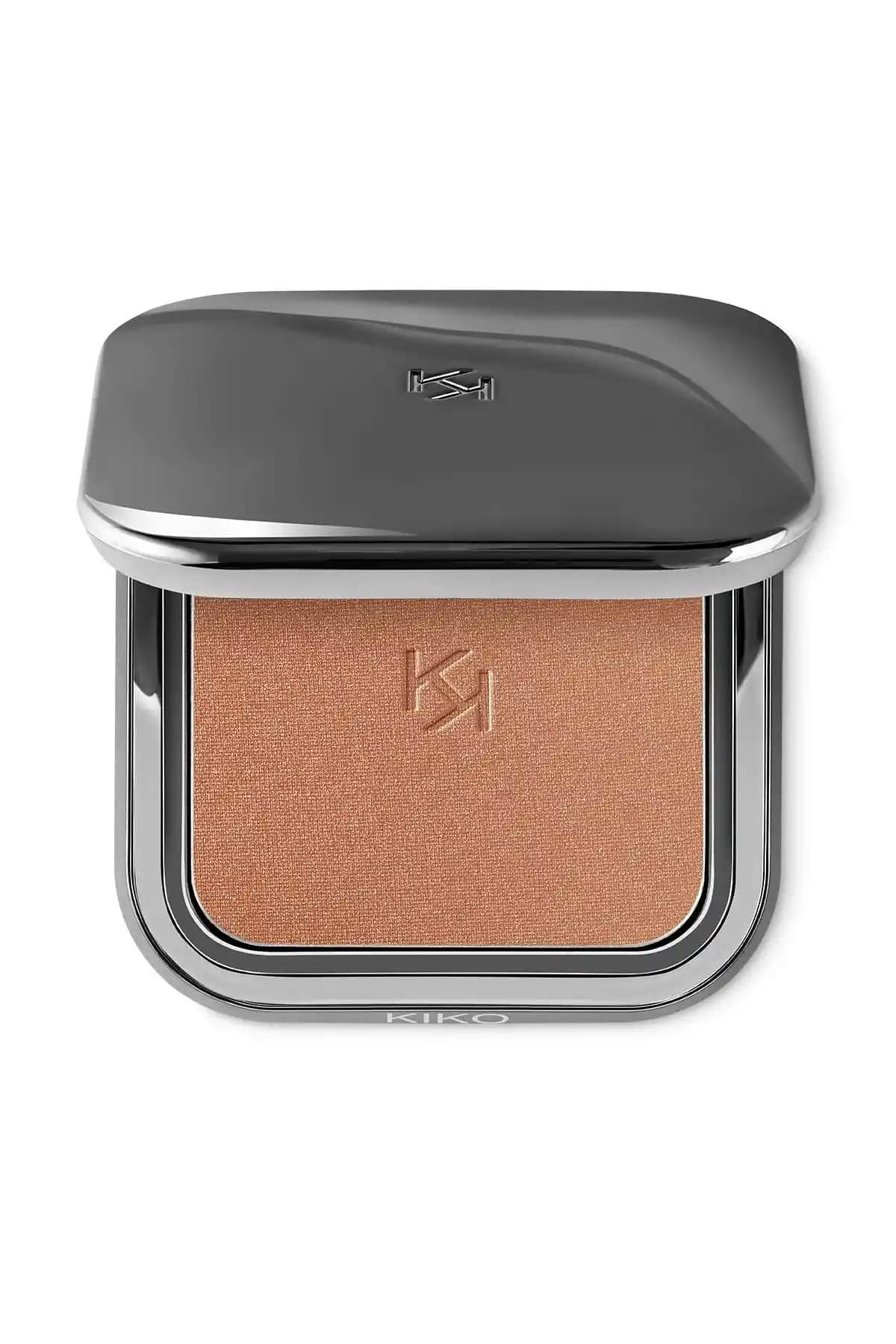 KIKO Radiant Touch Bronzering Tozu 102 Sienna Doğal ve Kalıcı Bronzluk Sağlayan Makyaj Ürünü