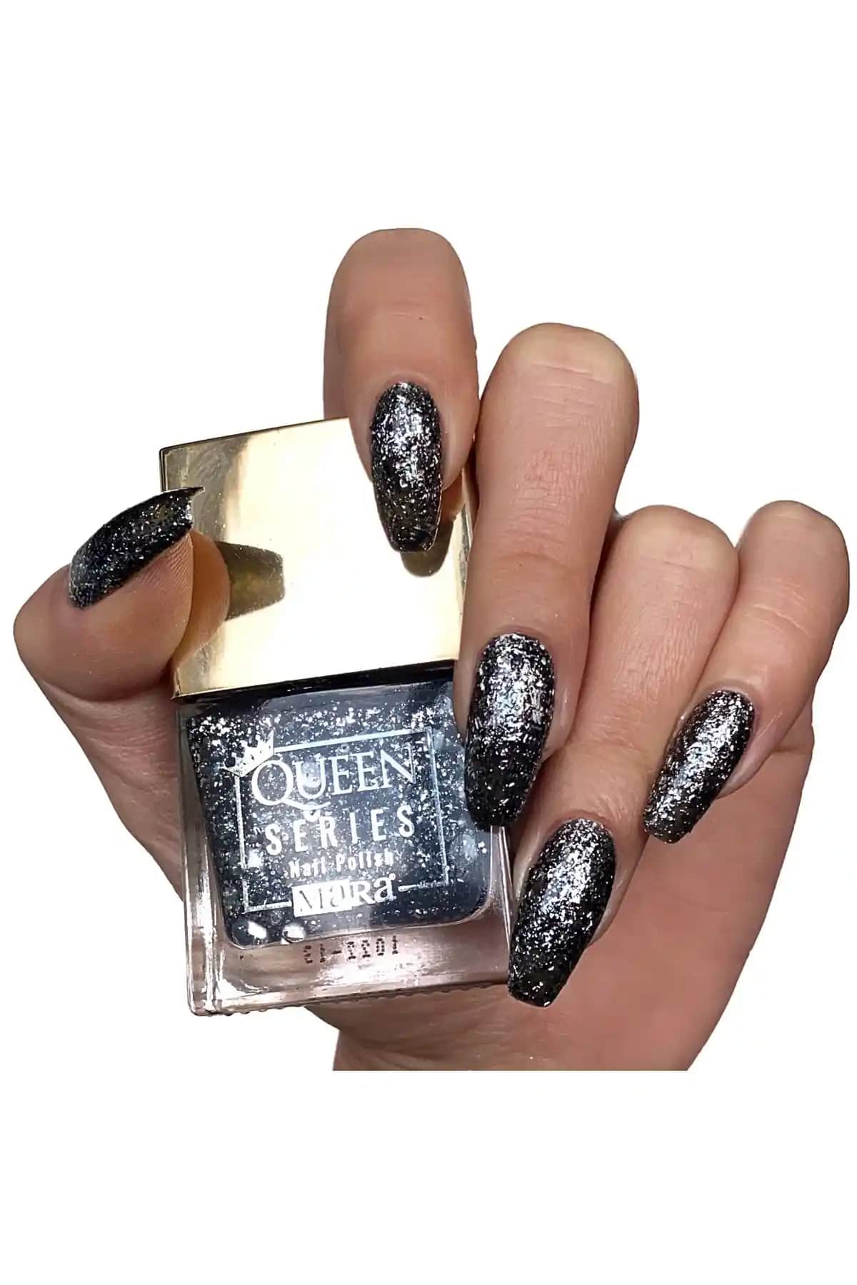 Mara Queen Serisi Caterina Oje İncelemesi: Parlaklık ve Şıklığın Modern Buluşması