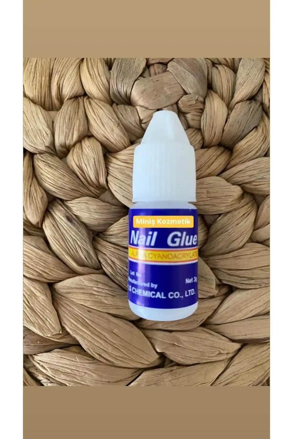 Miniş Kozmetik 3 Gr Sıvı Tırnak Yapıştırıcısı Güçlü ve Hızlı Kuruyan Kozmetik Çözüm