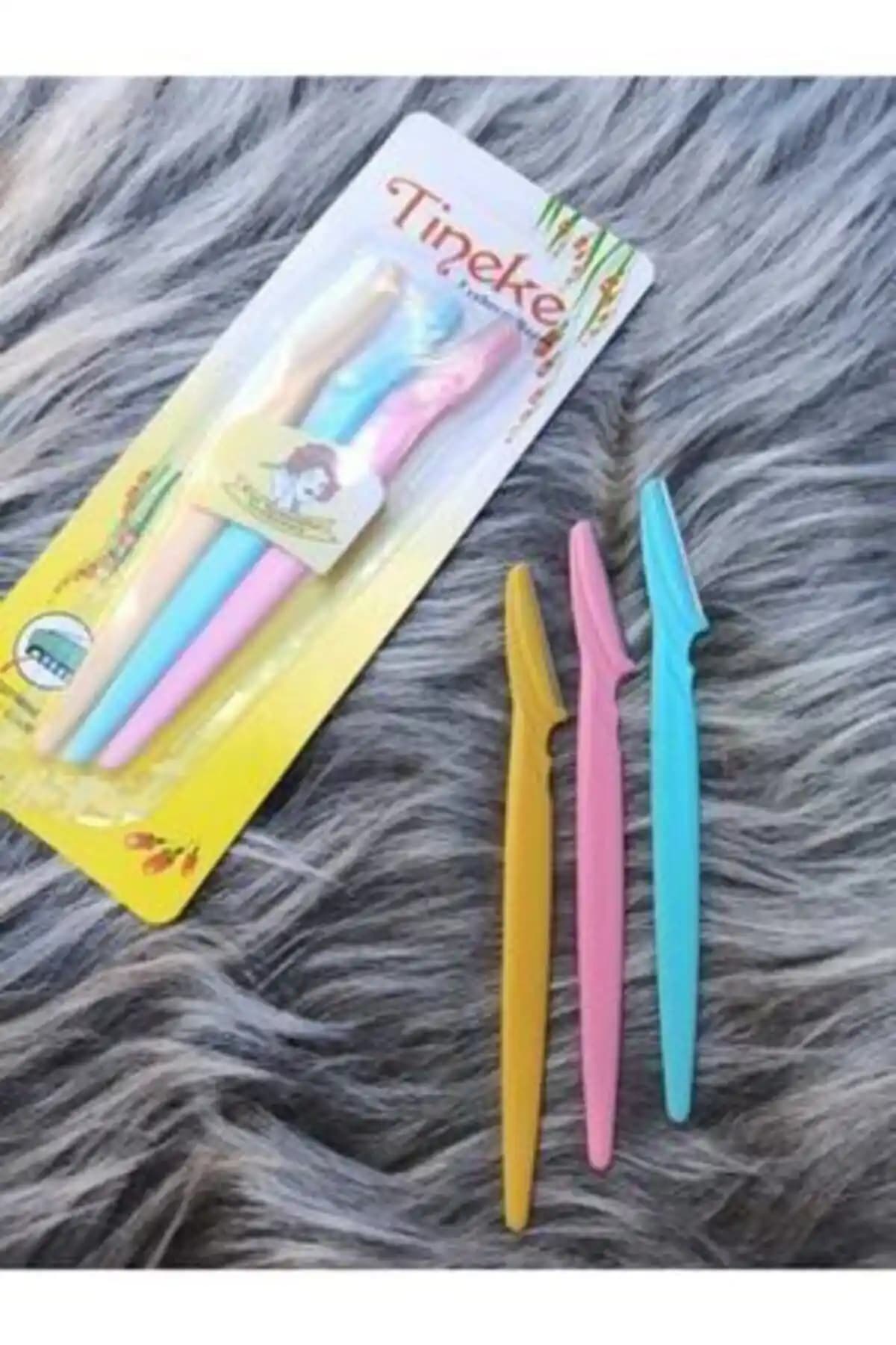 MUJGAN 3'lü Kaş Usturası: Güvenli ve Pratik Hassas Tüy Alma Çözümü