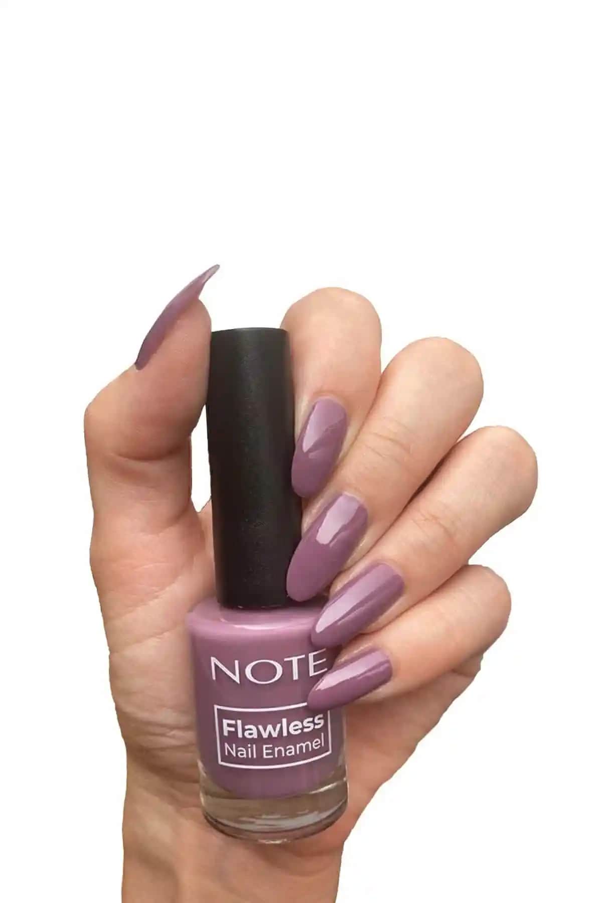 Note Cosmetics Nail Flawless Oje 85 Pure Violet: Güvenli ve Parlak Renkli Oje Seçenekleri