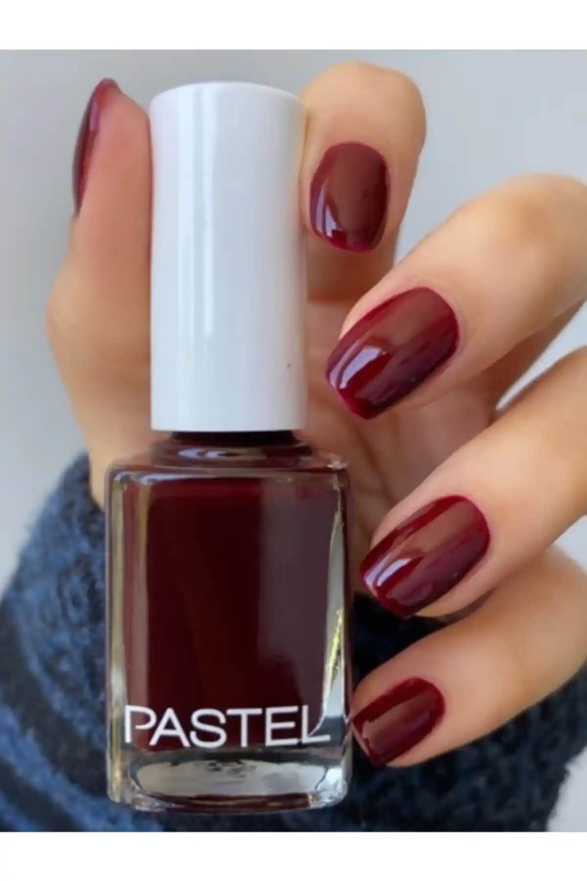 Pastel Oje 15 ve 80 Karşılaştırması: Renk, Kalıcılık ve Uygulama Özellikleri