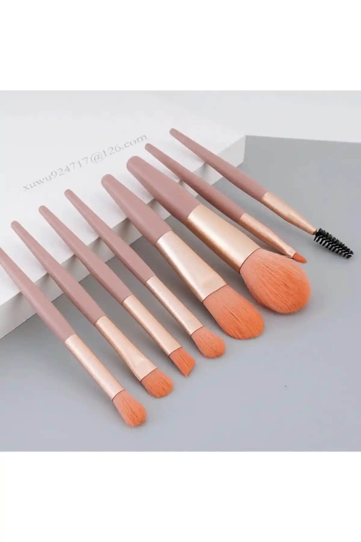 ROWENAROSE 8 Parçalı Profesyonel Yumuşak Makyaj Fırça Seti Günlük ve Profesyonel Kullanım İçin