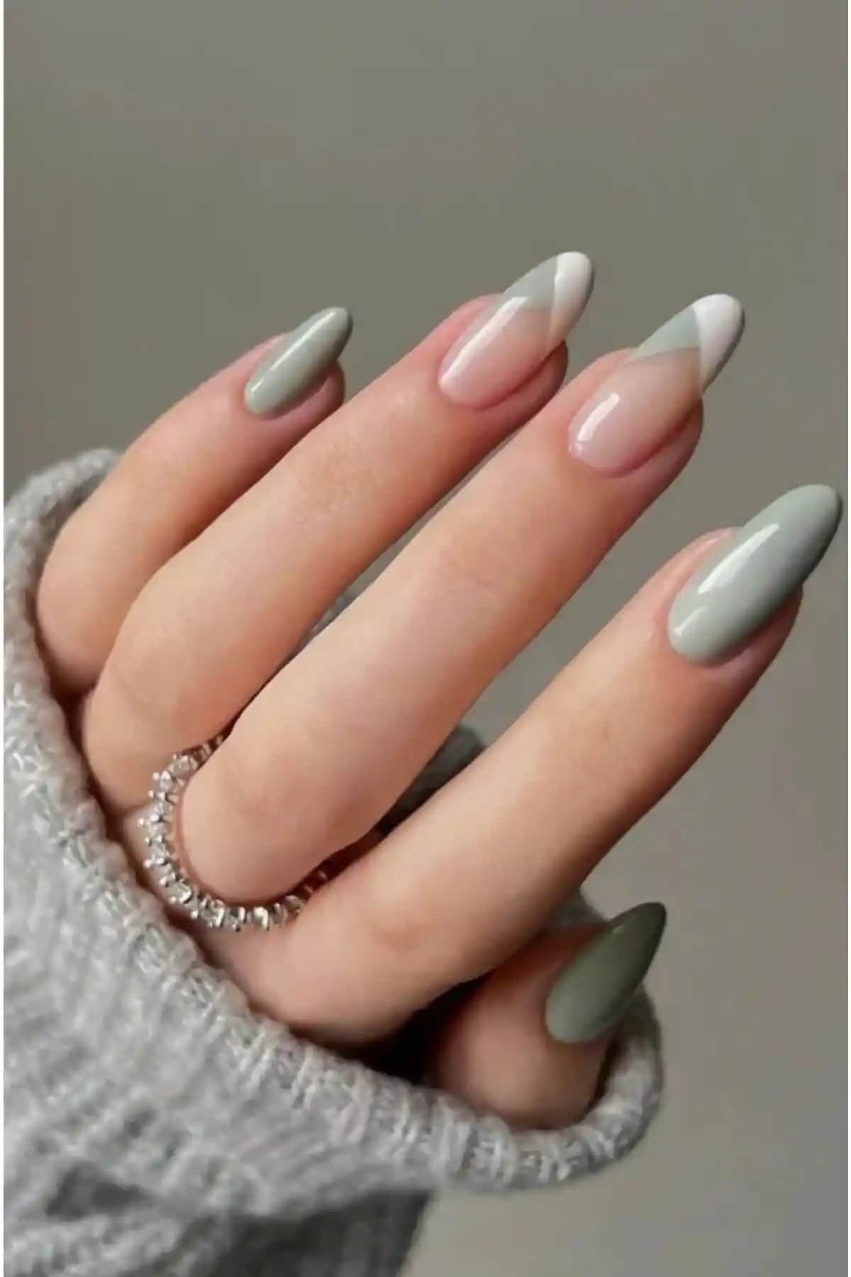 RubaTrend Kalıcı Takma Badem Şekilli Tırnak Seti 24 Adet Estetik ve Dayanıklı Tasarım