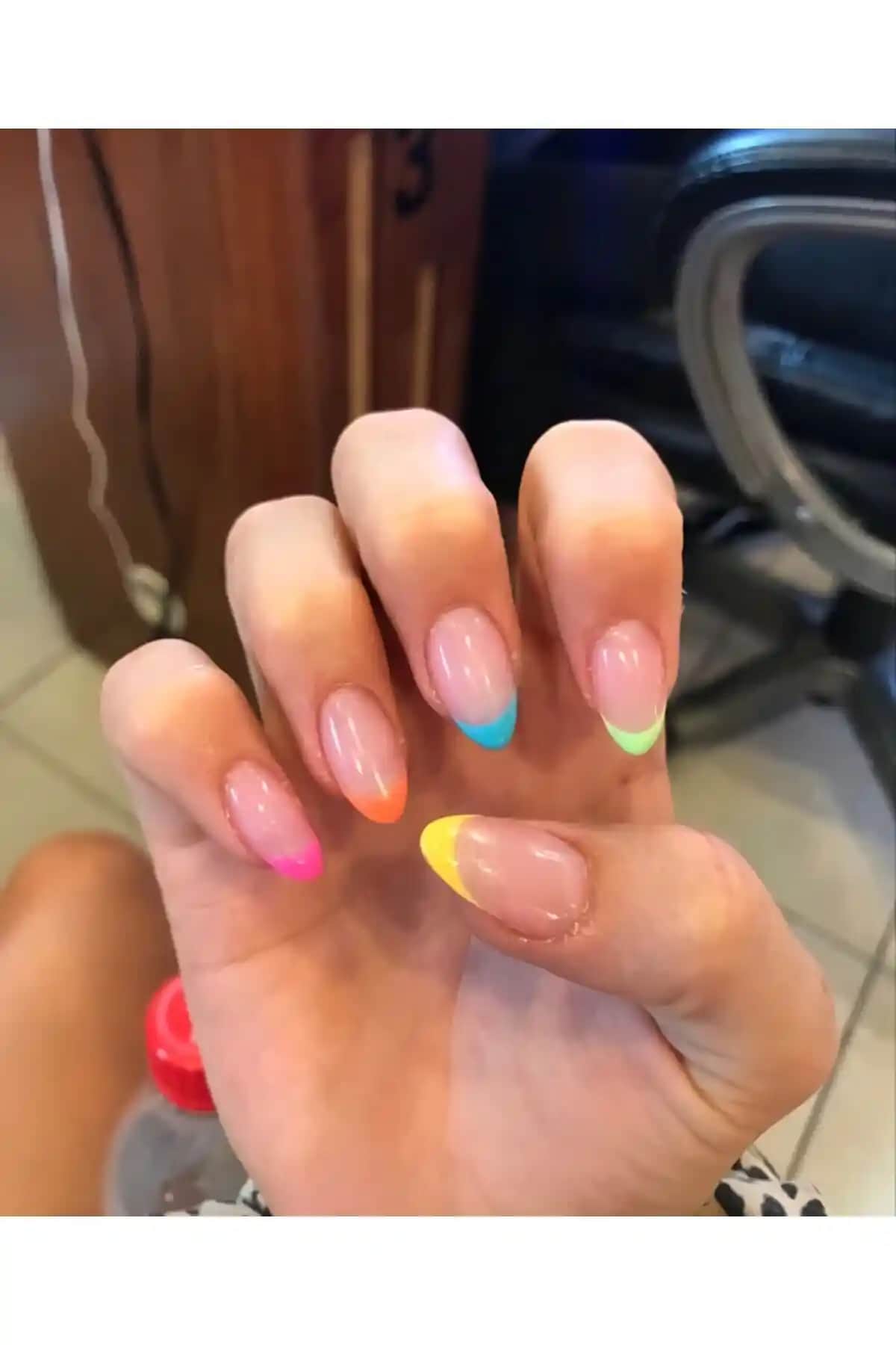 RubaTrend ve Sheinside Takma Tırnak Setleri Karşılaştırması: Özellikler ve Kullanıcı Yorumları