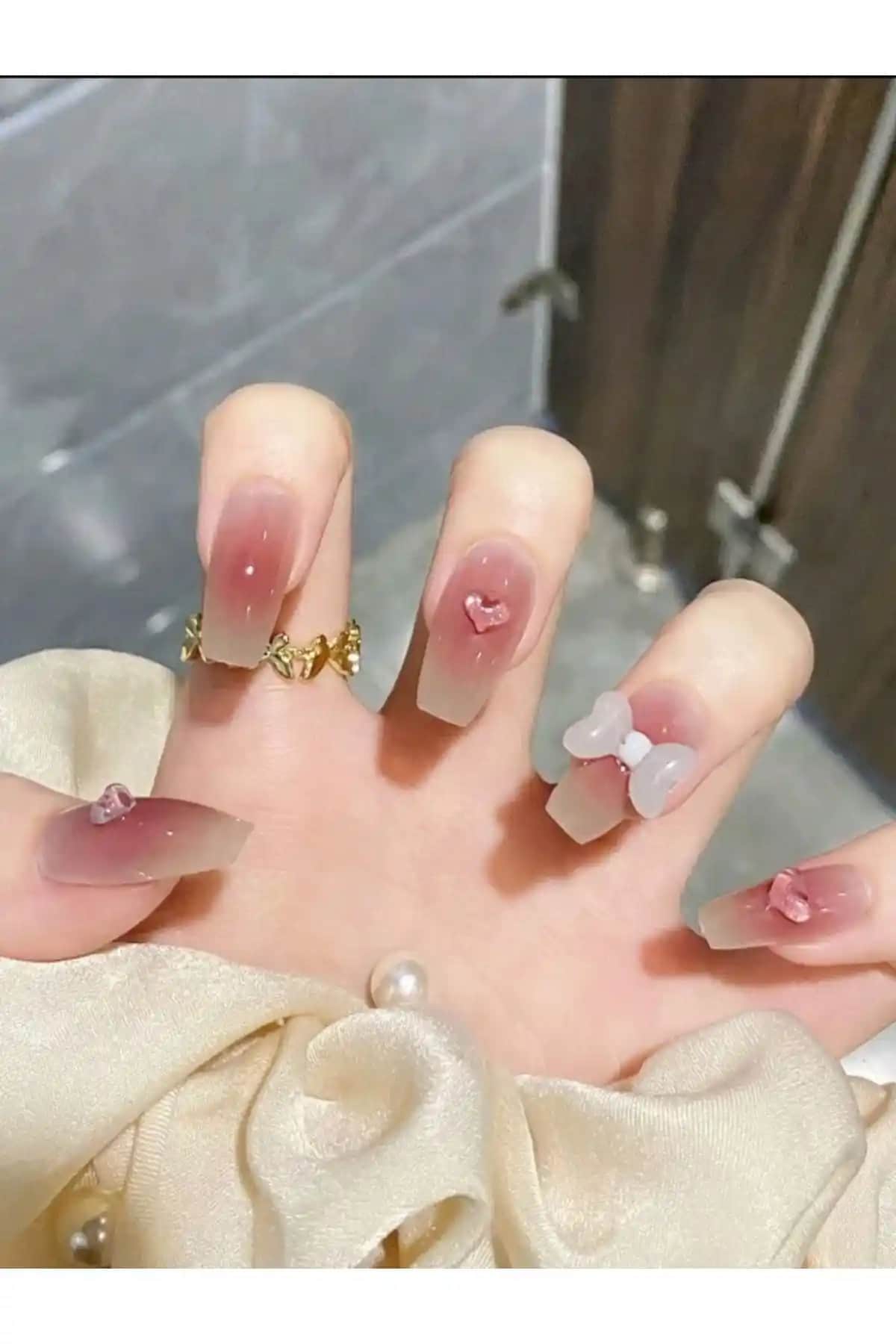 Sheinside 24 Lü Takma Tırnak Setleri: Estetik ve Pratik Çözüm ile Göz Alıcı Tırnaklar