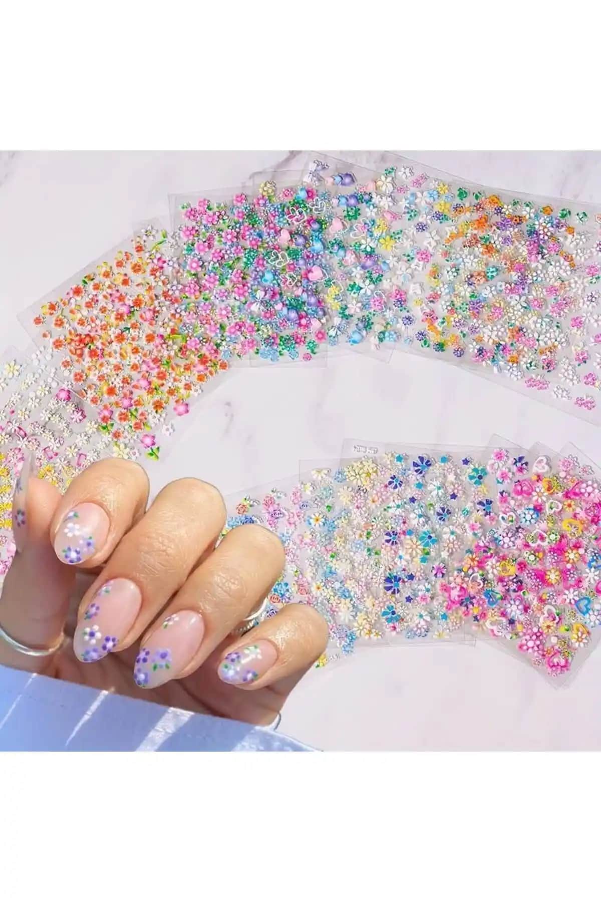 Tırnak Süsleme Ürünleri Karşılaştırması: LRS STORE ve MOZIUR Stickerler Analizi