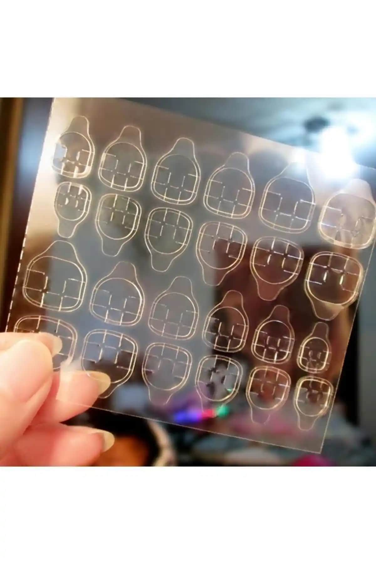 Tırnak Yapıştırıcıları Karşılaştırması: Güvenli ve Pratik Kullanım İçin En İyi Seçenekler