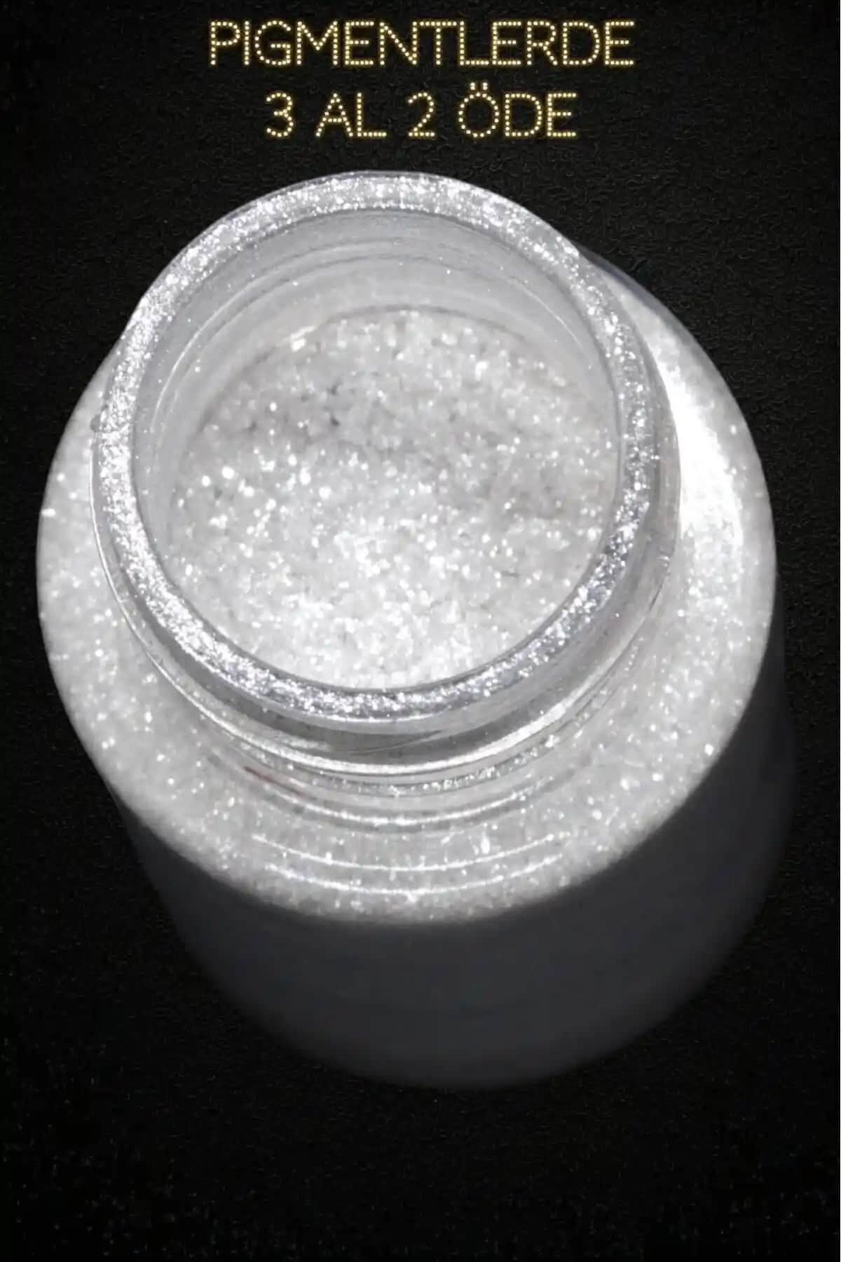 Wonderway Glammed Silver Pigment ile Göz Makyajında Fark Yaratın