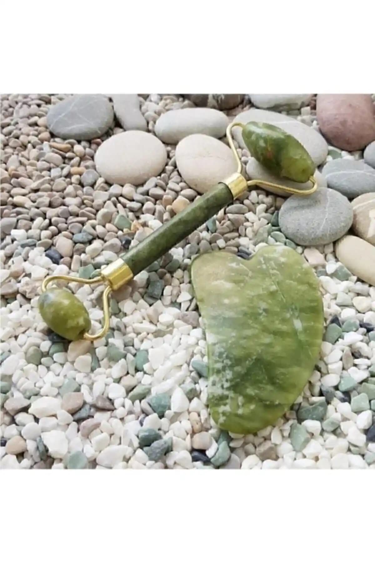 Yeşim Taşından Yüz Masaj Seti Gua Sha ile Doğal Güzelliğin Anahtarı