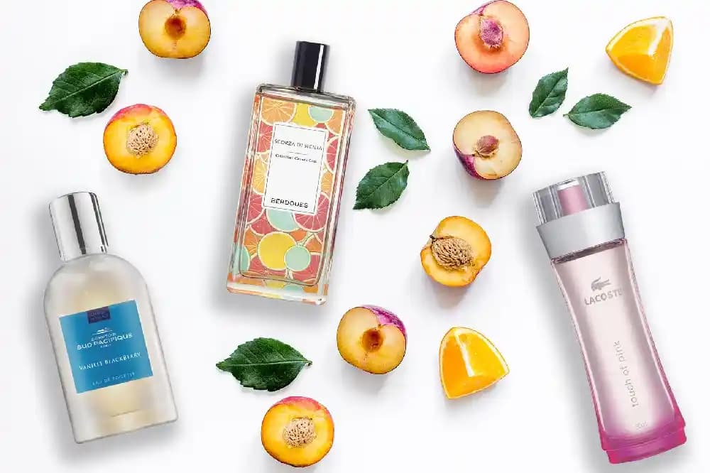 Armut Kokulu Parfümler ve Kalıcılık İpuçları: En İyi Seçenekler ve Formlar