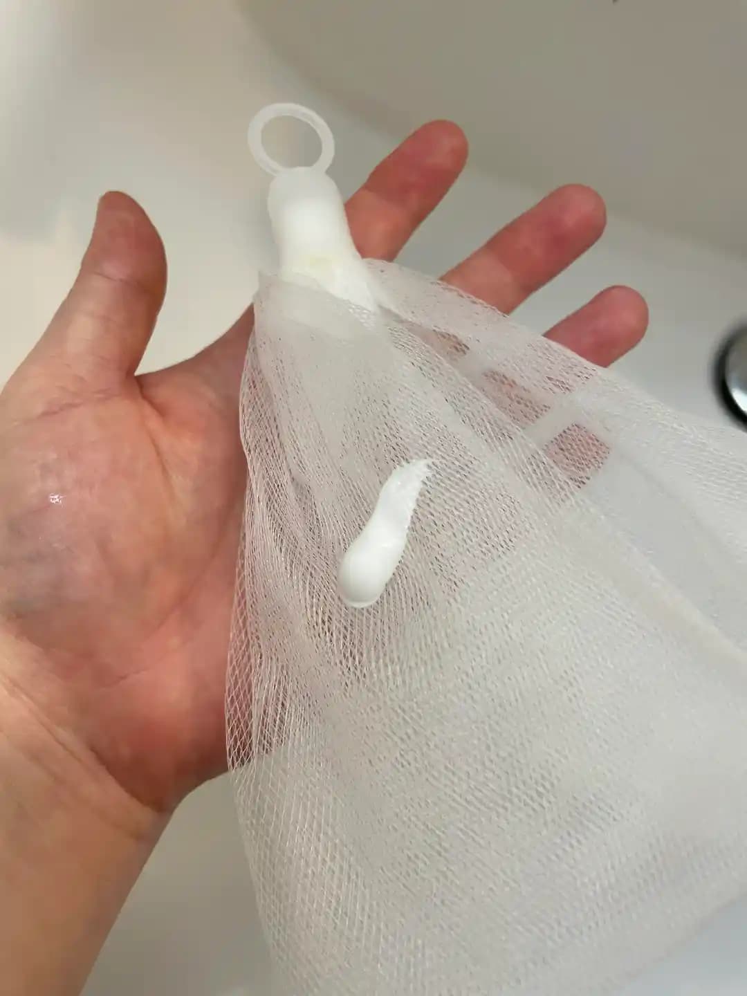 Muji Yüz Temizleme Köpürtme Ağı ile Nazik ve Etkili Cilt Temizliği Yöntemleri