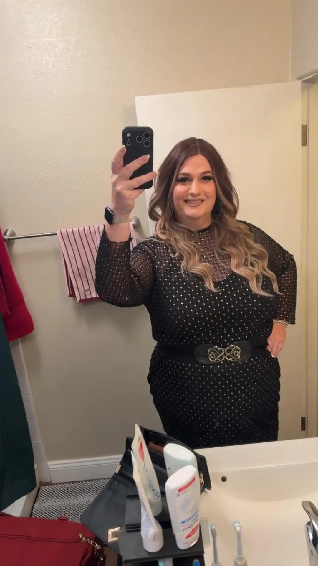 Sephora'da Profesyonel Makyaj ve Crossdresser Kimlik İfadesinin Gücü