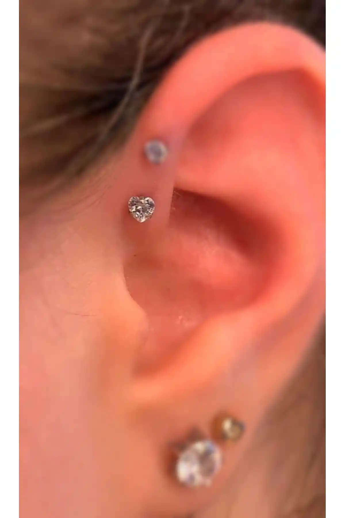 Arescollection Tek Taş Kalp ve Yıldız Piercingleri Karşılaştırması ve Seçim Rehberi