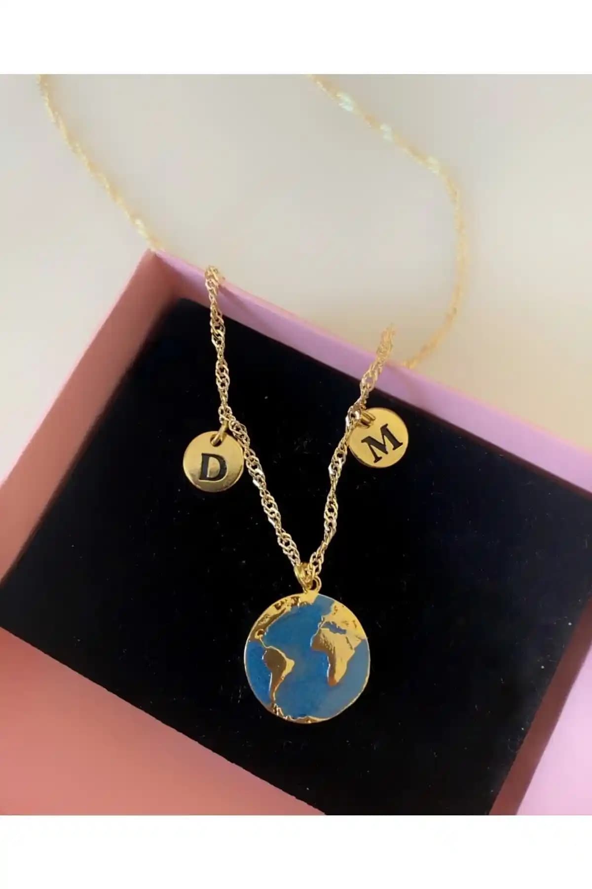 Asia by Leuvoié ve Genel Markalar M Harfli Gold Kolye Karşılaştırması