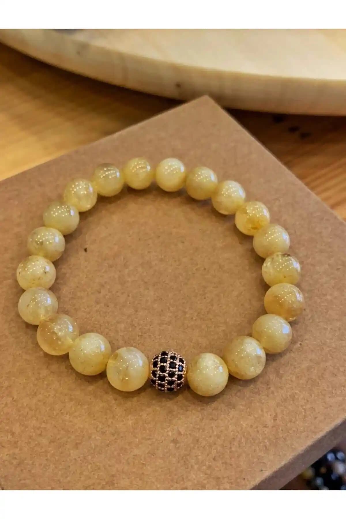 AYZE DOĞALTAŞ ve Elite Aksesuar Bileklik Karşılaştırması: Özellikler ve Kullanıcı Yorumları