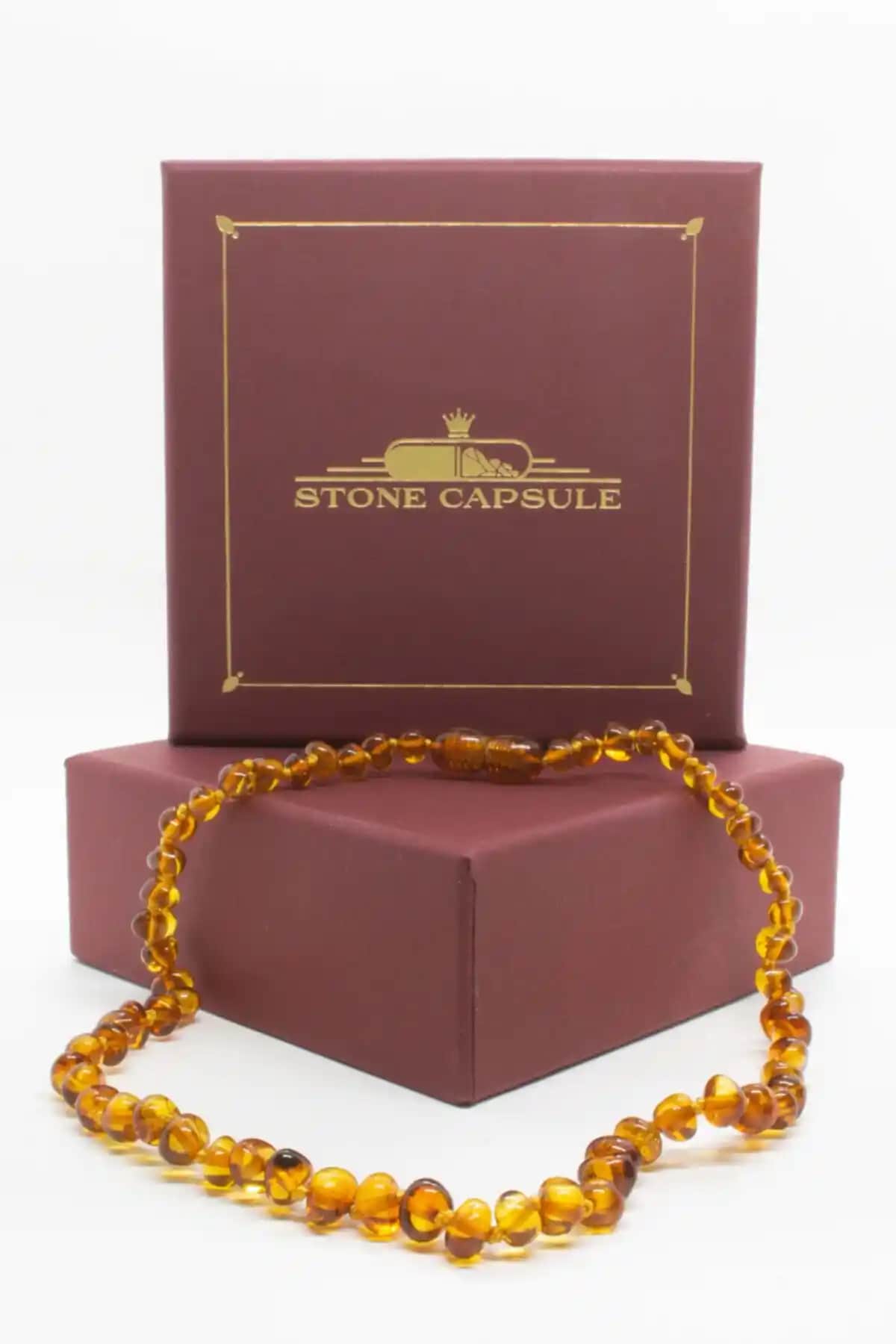 Baltık Kehribar Kolyesi: Doğal ve Sağlığa Faydalı Estetik Aksesuar