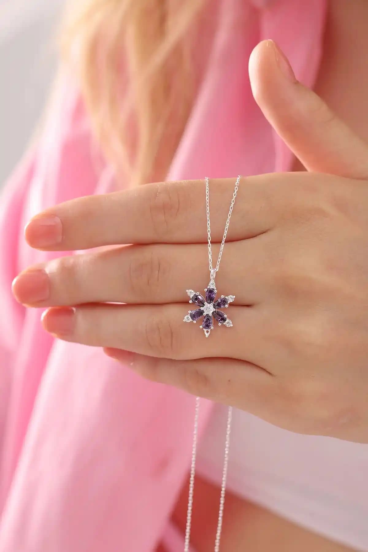 Bilsen Store 925 Ayar Gümüş Ametist Damla Taşlı Lotus Kamelya Çiçeği Kolyesi