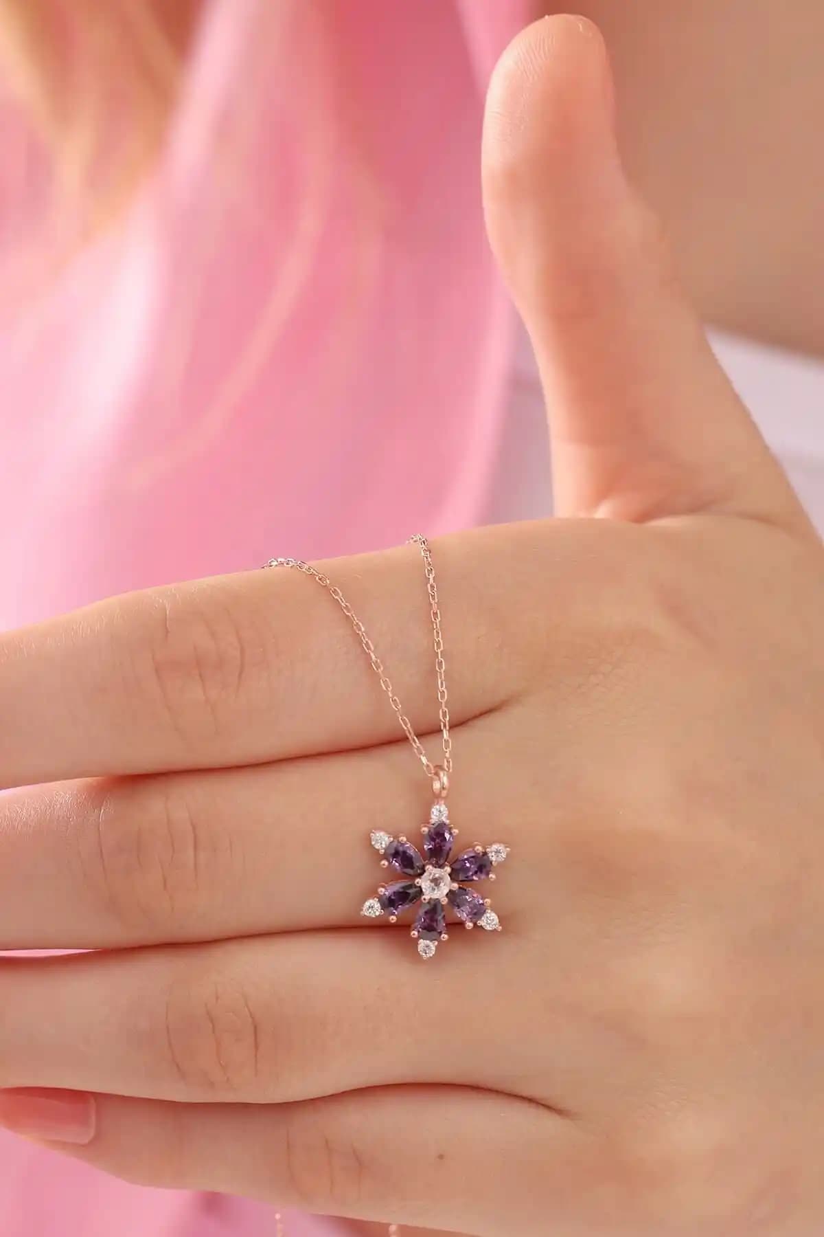 Bilsen Store 925 Ayar Gümüş Zincirli Rose Kaplama Ametist Damla Taşlı Lotus Kolye