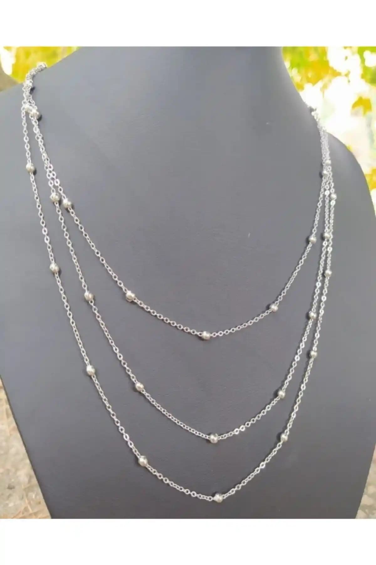 Canlı ve zarif 3'lü kolye setleri karşılaştırması: Pirinç ve gümüş kaplama seçenekleri