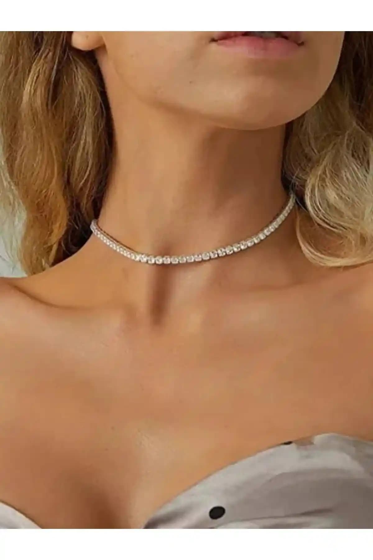CAXBERN Kadın Zirkon Taşlı Su Yolu Choker Kolye Modern ve Zarif Tasarım