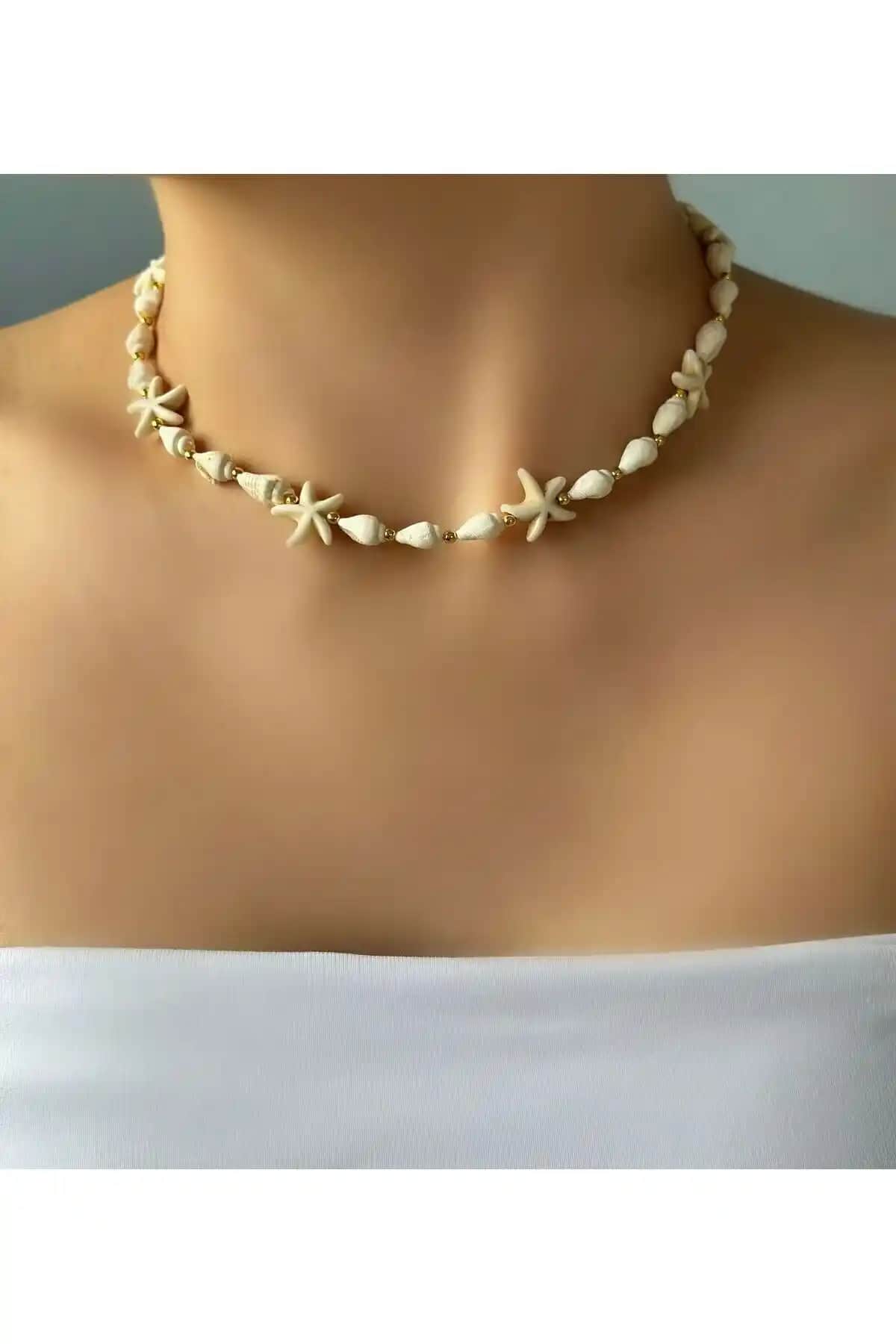 Deniz Temalı Doğal Taş Kolye Rakoz Design Deniz Yıldızı ve Deniz Kabuğu Detaylarıyla