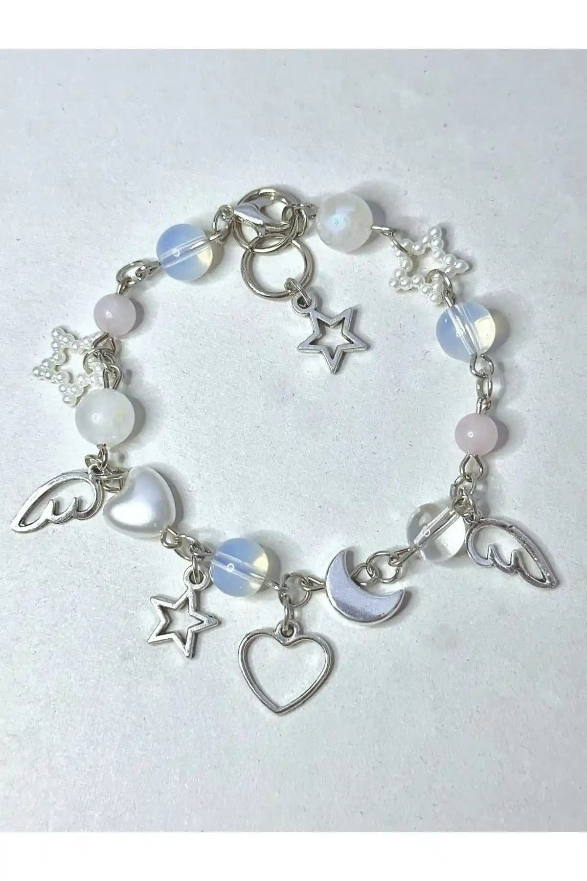 Doğal Taş Bileklikleri Pembe Kuvars ve Opal Taşlarıyla Zarif ve Enerjik Tasarım