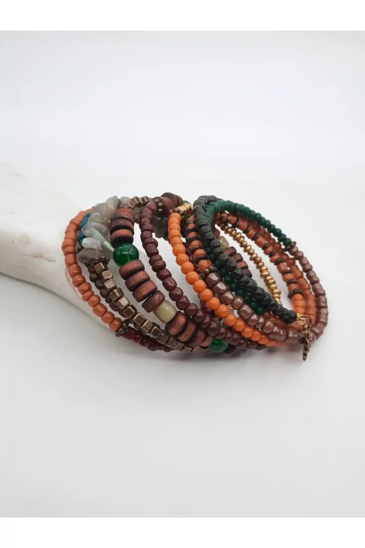 El Yapımı Doğal Taşlı Çoklu Bileklik - Benzersiz ve Şık Aksesuarlar