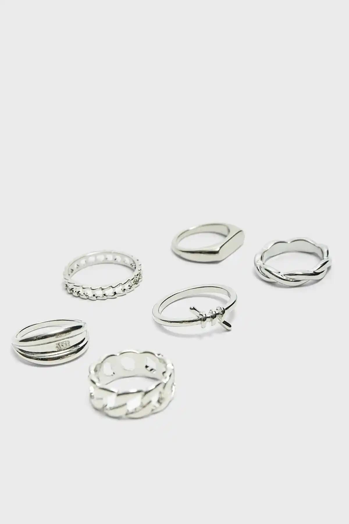 Ervalina 6'lı Yüzük Seti: Modern ve Dayanıklı Takı Koleksiyonu