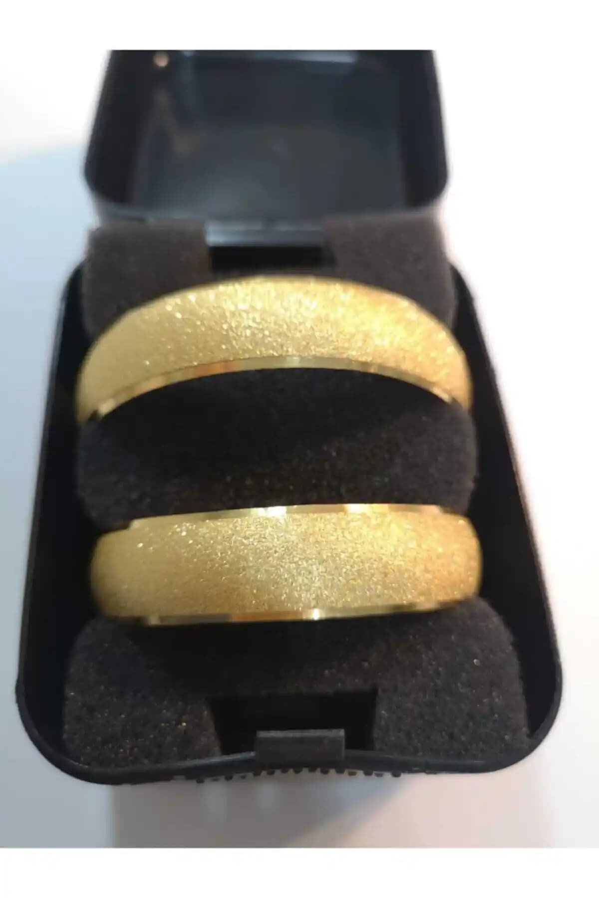 Estakıaccessory Altın Kaplama İmitasyon Kumlu Model Bilezik Modern ve Dayanıklı Tasarım