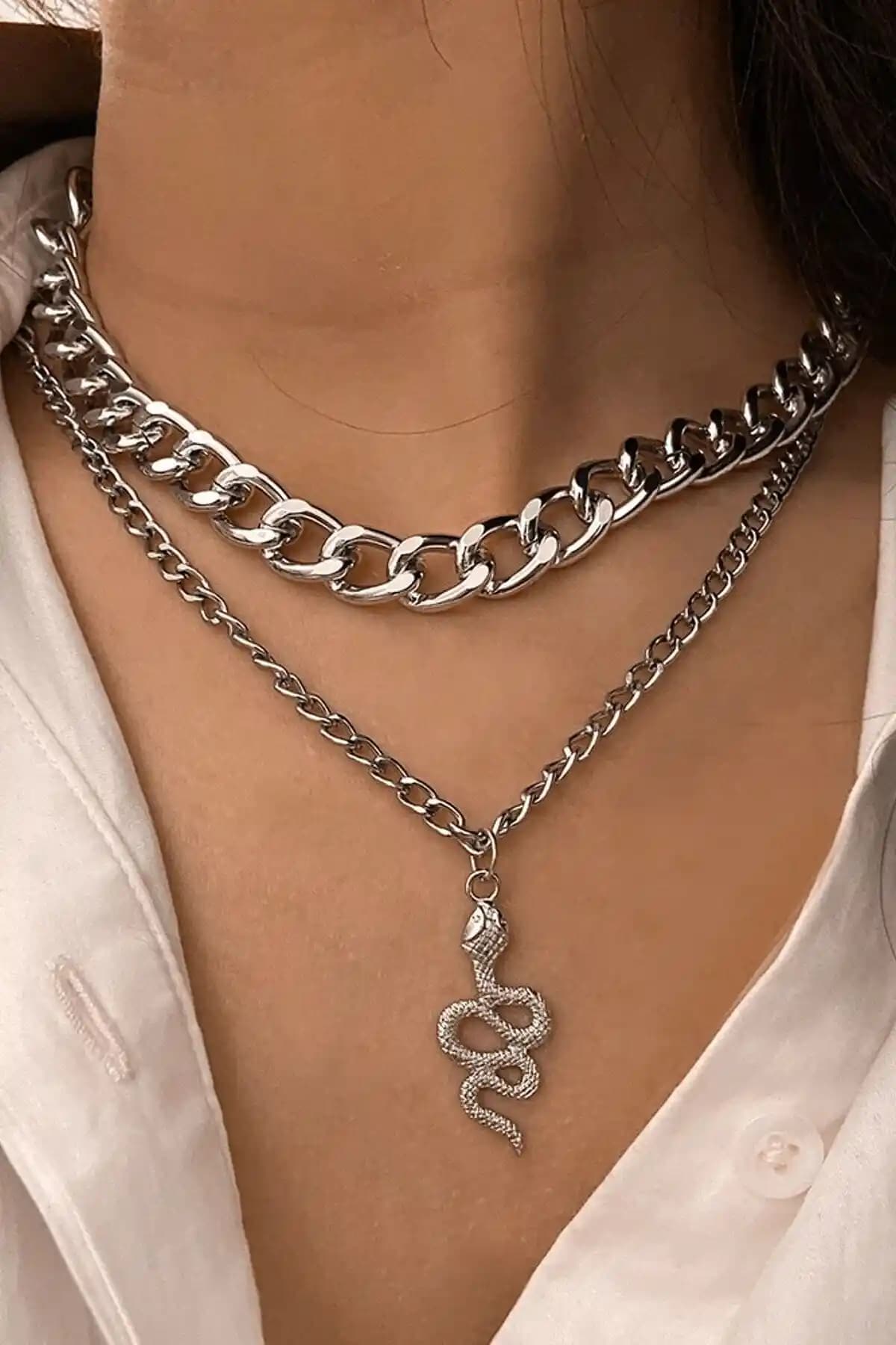 ESUSO Yılan Detaylı Kalın Zincir Kadın Çoklu Kolye Şıklık ve Zarafet İçin Tasarlandı