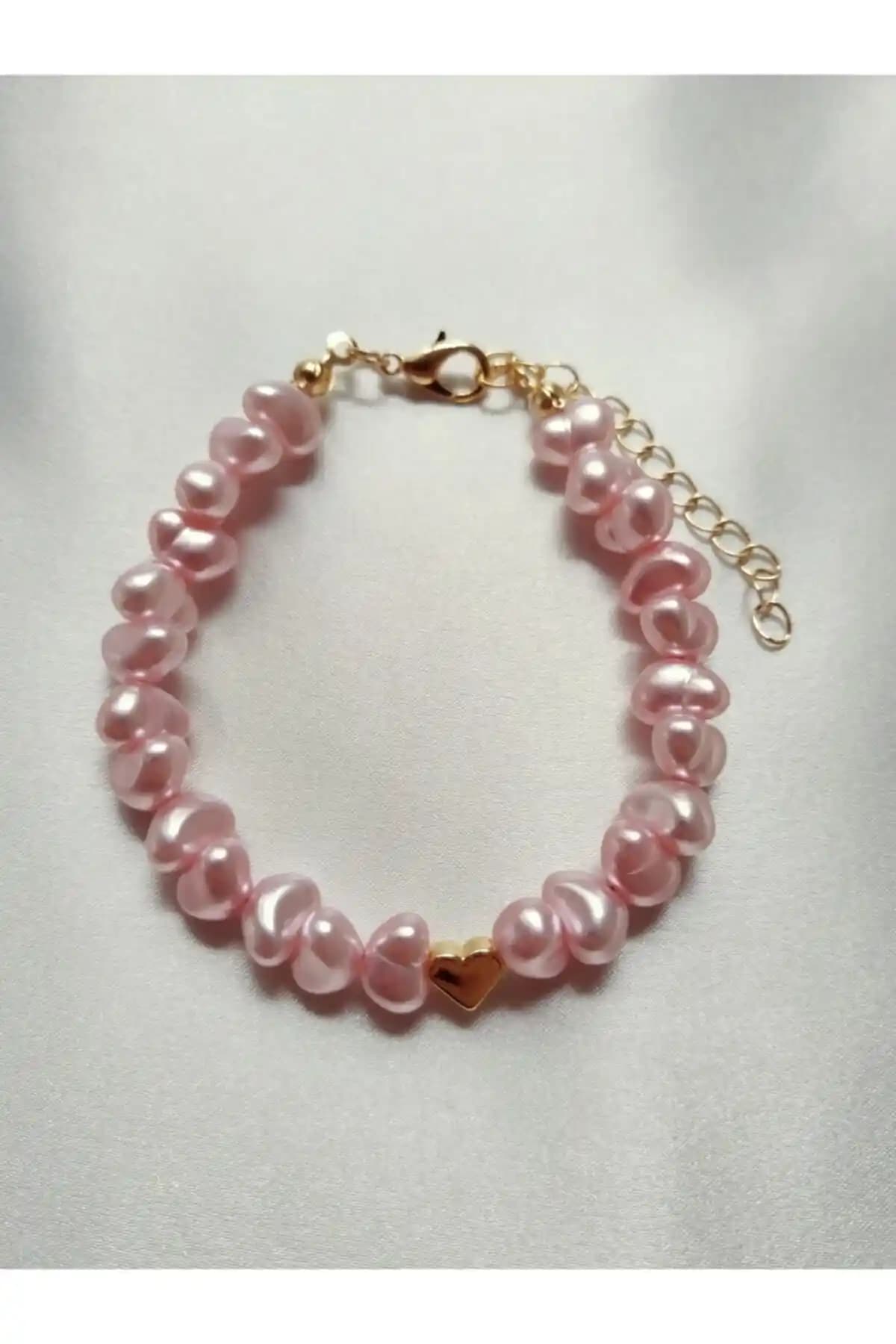 Fata Morgana Kalpli Pembe Barok İncili Bileklik: Zarif ve Şık Günlük Takı Seçeneği