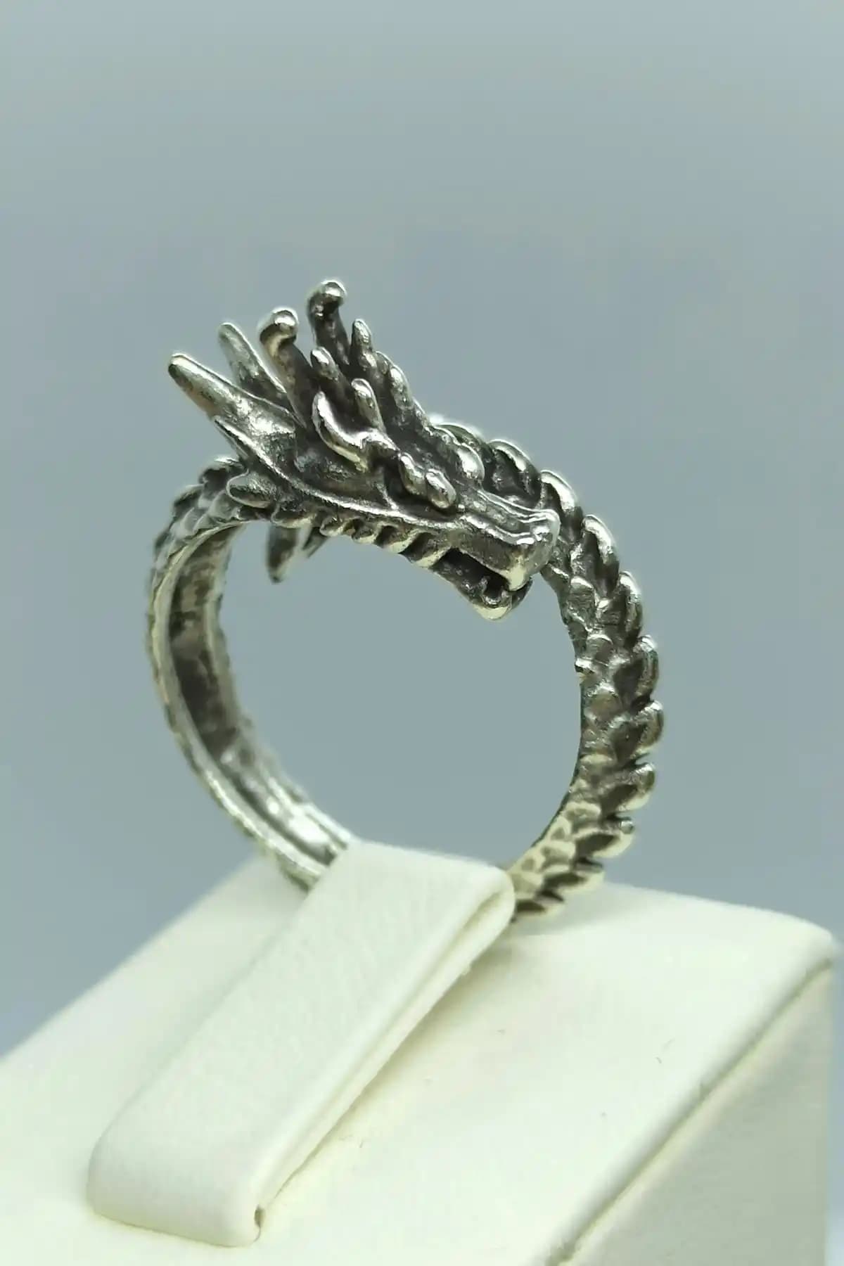 Fildişi Aksesuar Antik Gümüş Kaplama Yüzükler Karşılaştırması ve Özellikleri