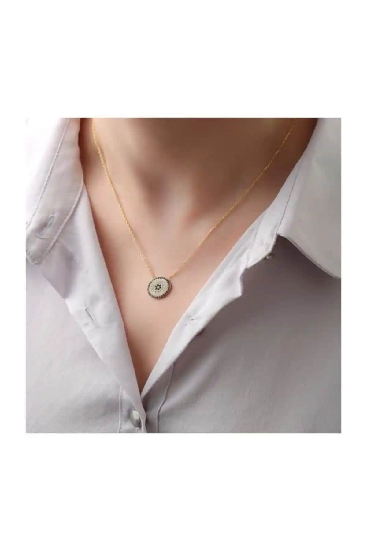 Gülistan 925 Ayar Gümüş Nazar Boncuklu Taşlı Kolye Zarif ve Anlam Dolu Takı Seçenekleri