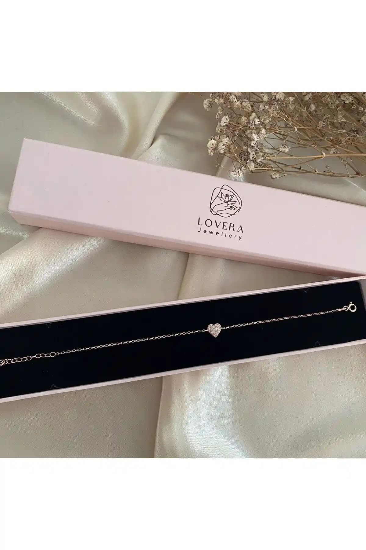 Gümüş Bileklik Karşılaştırması: Lovera Jewellery ve Söğütlü Silver Modelleri