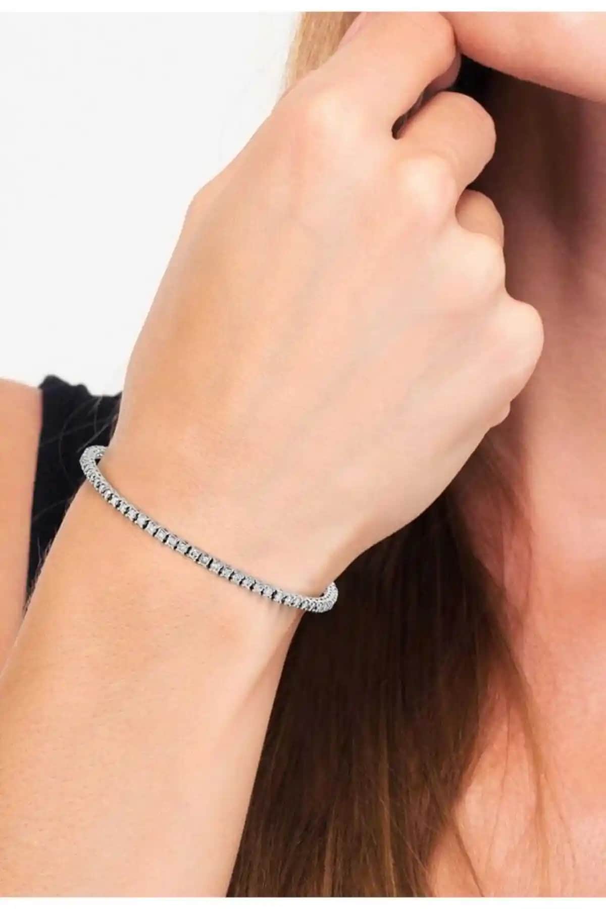 H&E DESIGN ve Ressia Bileklikleri: Detaylı Karşılaştırma ve İnceleme