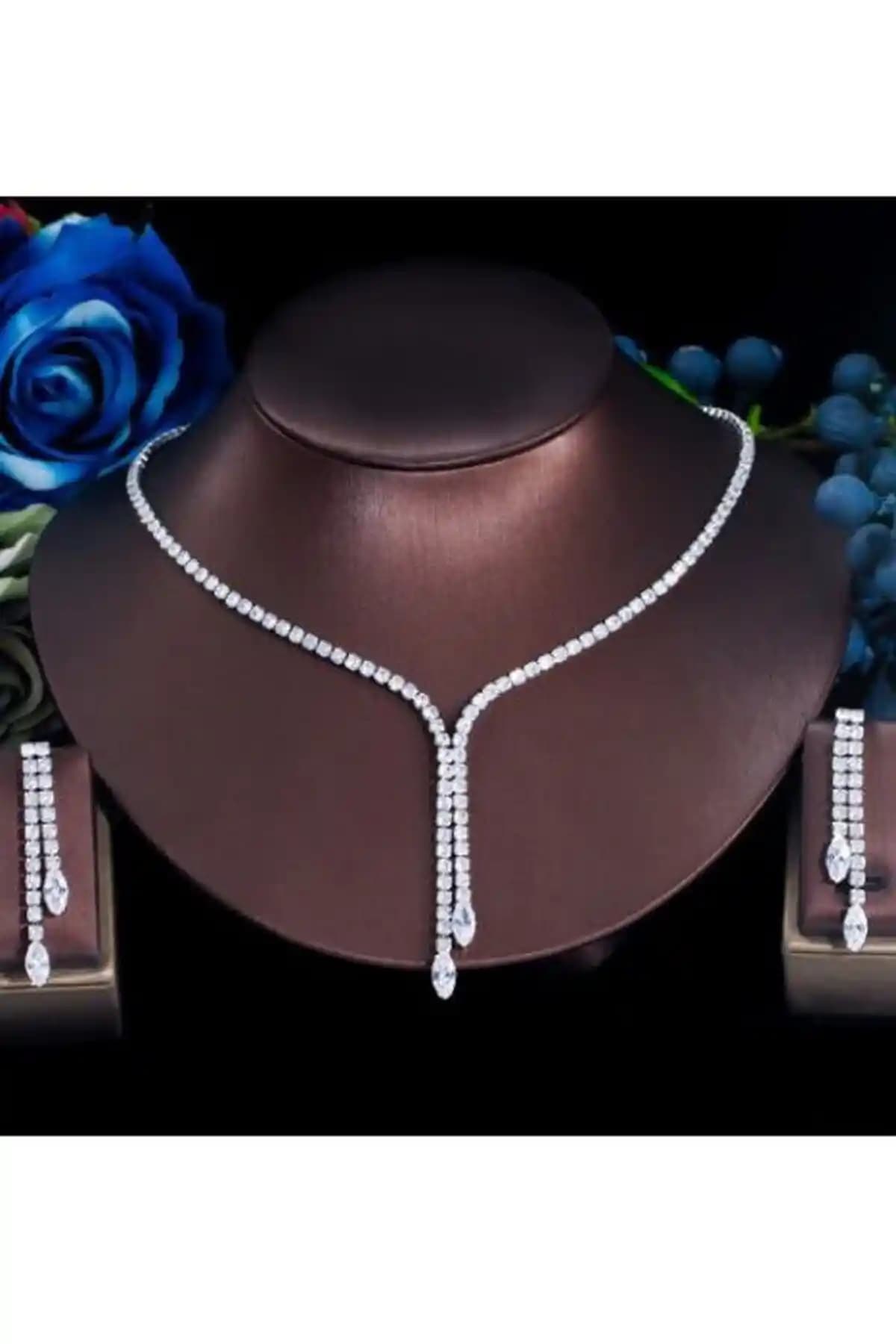 HUBANN Gümüş Kaplama Zirkon Taşlı Su Yolu Kolye ve Küpe Seti Şık ve Zarif Tasarım