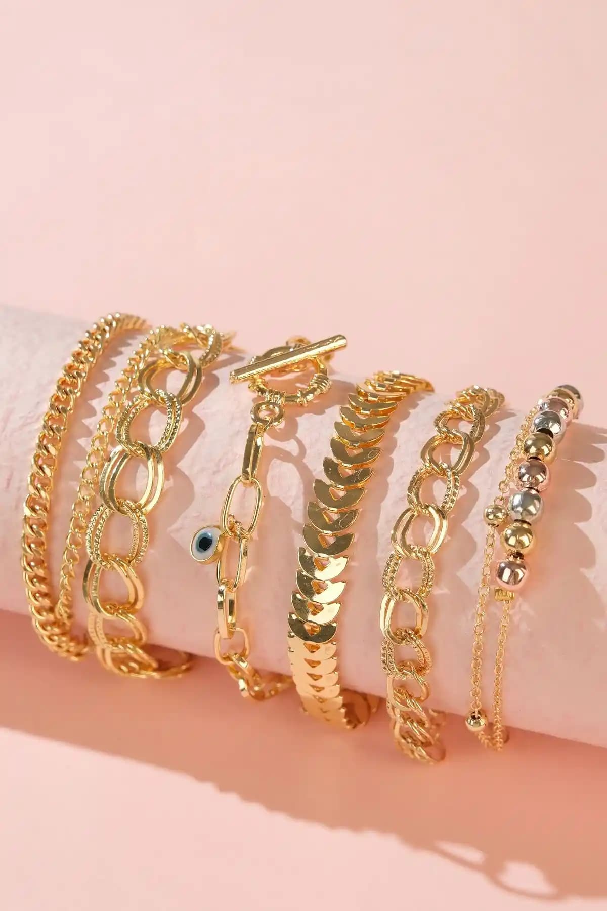 Jack Ferrero Kadın Bileklik Kombin Seti: Zarif ve Çok Renkli Aksesuar Seçeneği