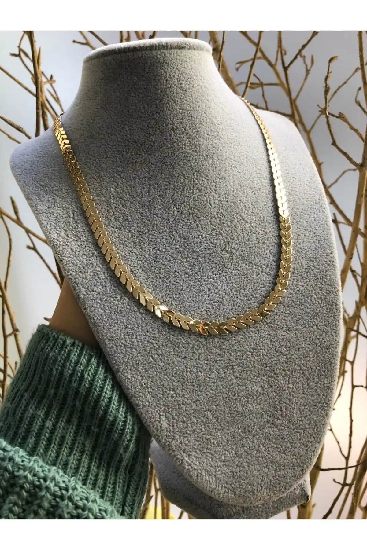 Jack Ferrero ve MagicStone Kadın Altın Kaplama Kolye Karşılaştırması