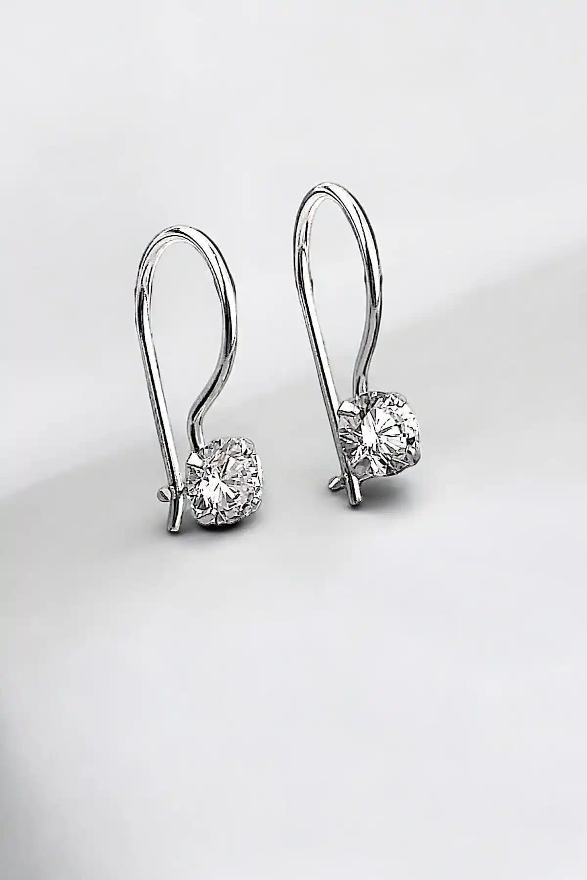 Jelux Silver 925 Ayar Gümüş Star Kesim Zirkon Tek Taş Küpe Modern Tasarım