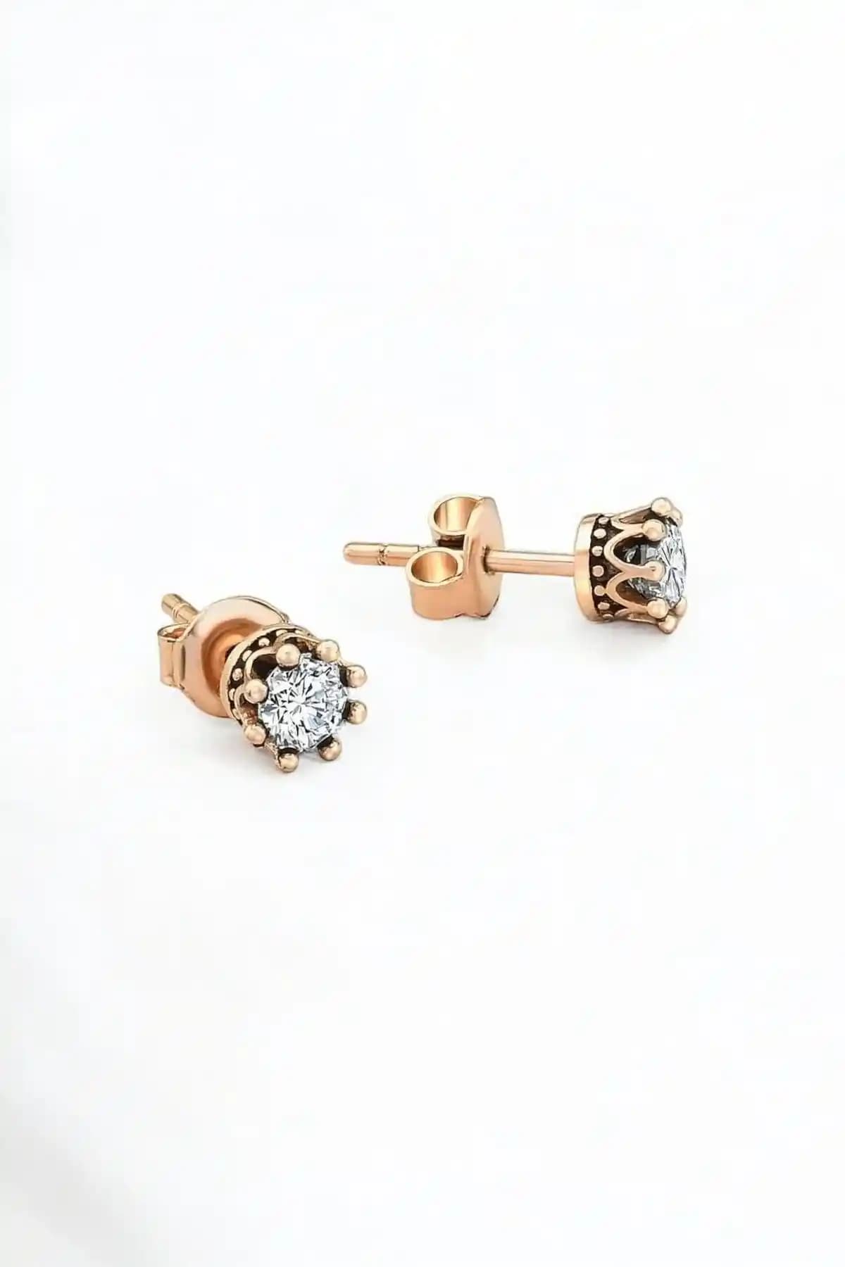 Jelux Silver 925 Ayar Gümüş Tek Taş Rose Renk Küpe Şık ve Dayanıklı Tasarım