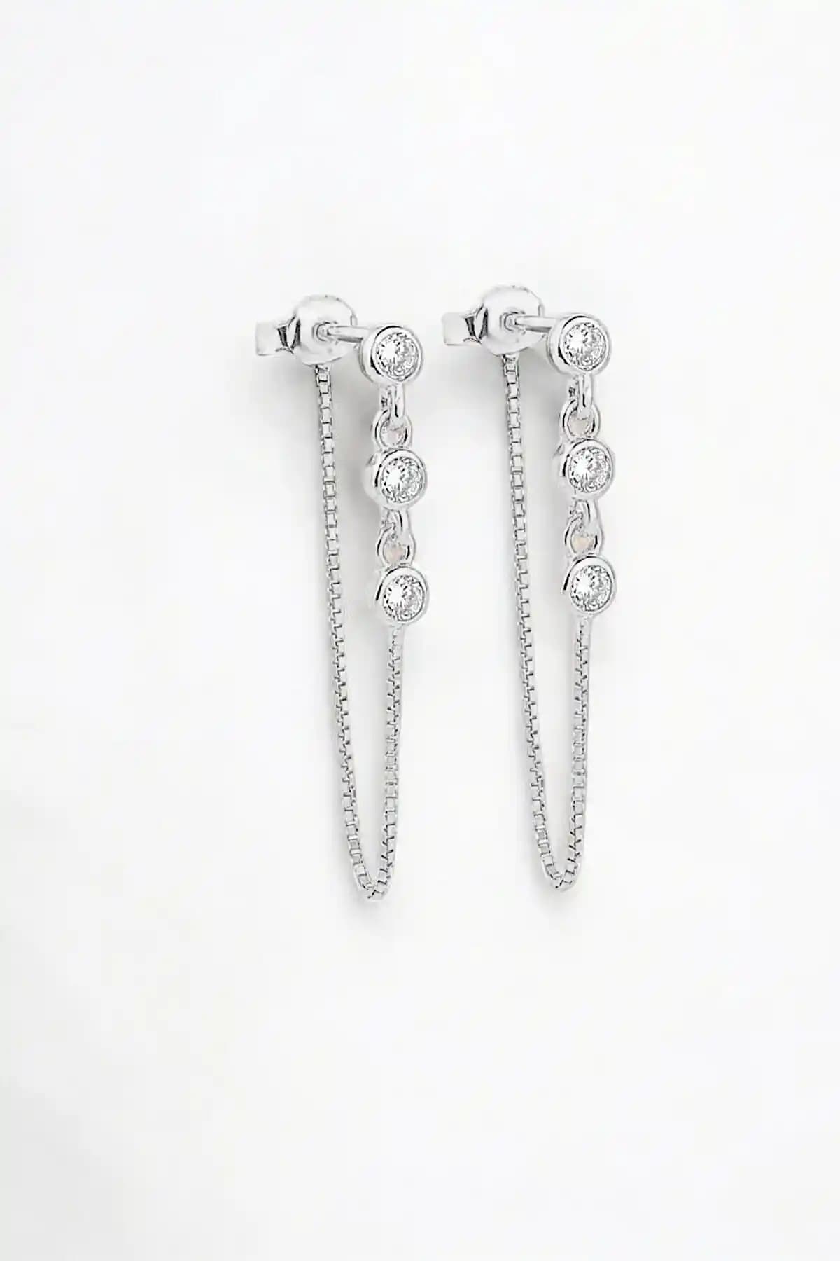 Jelux Silver 925 Ayar Gümüş ve Rodyumlu Zirkon Taşlı Küpe Karşılaştırması