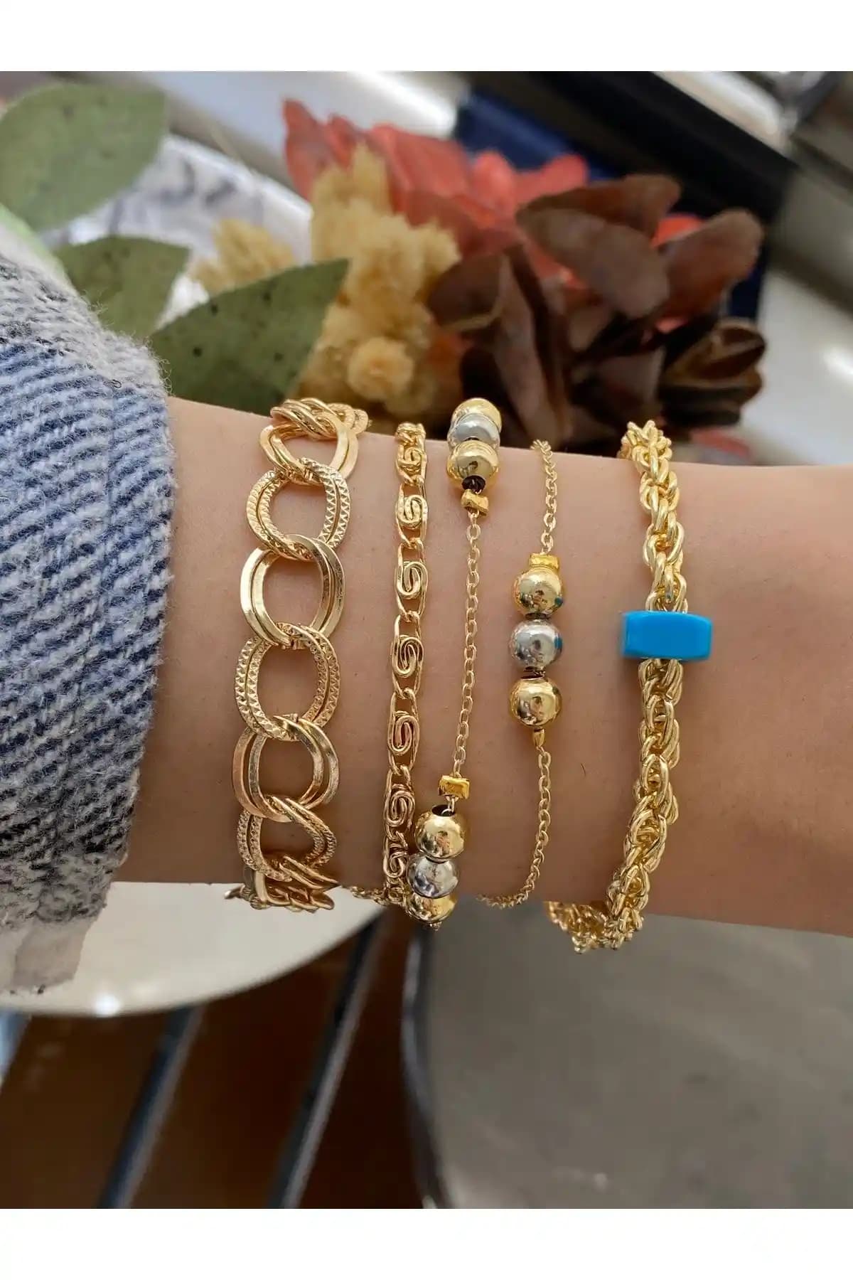 Jenny Daphne Kadın Bileklik Seti: Zarif ve Dayanıklı 4'lü Tasarım Aksesuarları