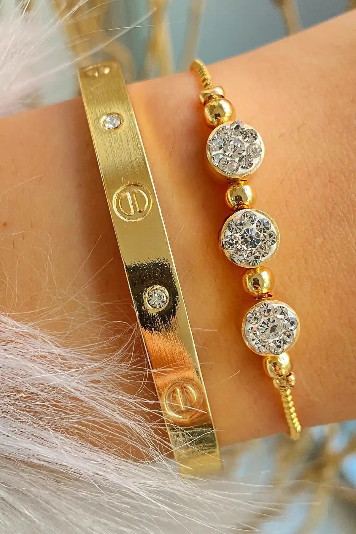 Jenny Daphne Kadın Bileklik Setleri Karşılaştırması: Renk Atmaz ve Güç Renk Seçenekleri