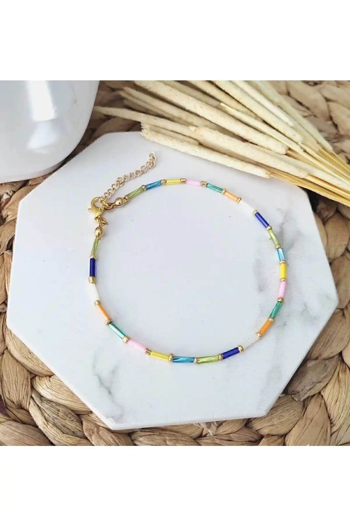 Kadın Renkli Boncuk Halhal ve Bileklik Setleri Karşılaştırması