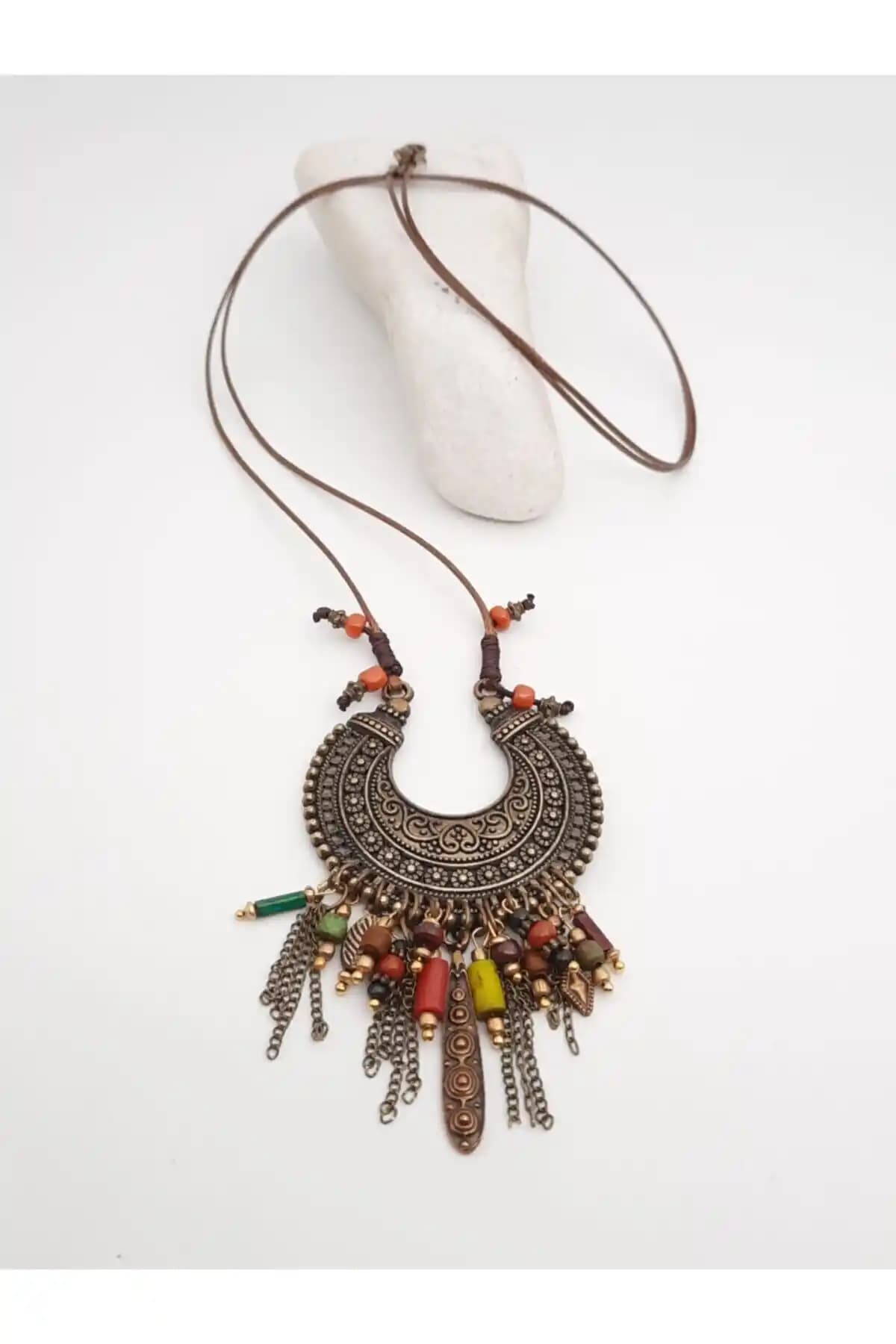 Kazak Üstü Otantik Bohem Uzun Kolye: Günlük ve Özel Kullanım İçin Şık Tasarım